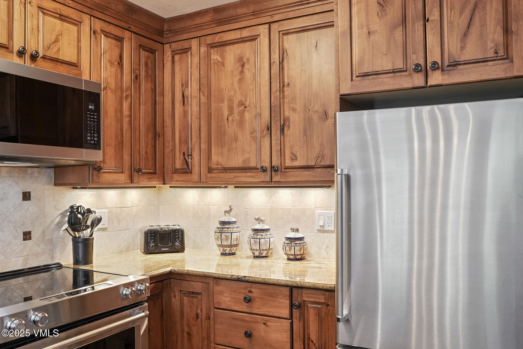 4031 Bighorn Road, 9-h Property Photo 7