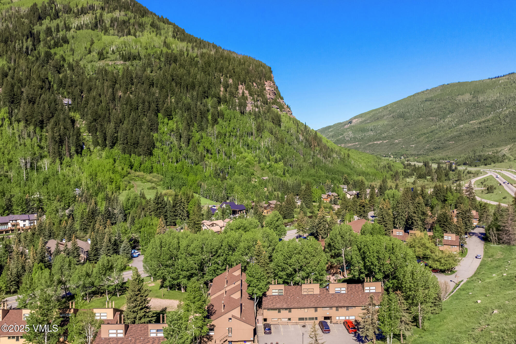 4031 Bighorn Road, 9-h Property Photo 31