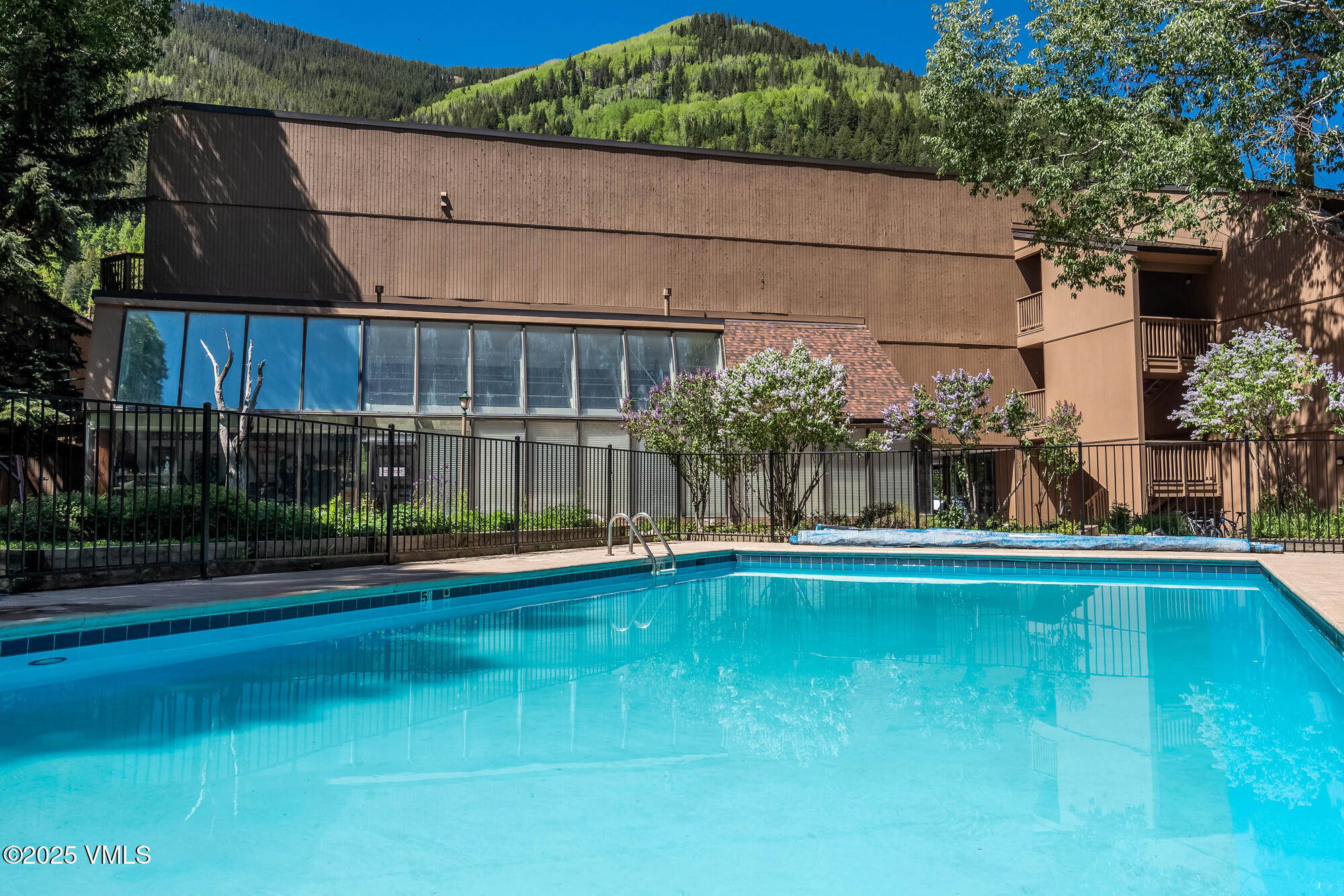 4031 Bighorn Road, 9-h Property Photo 40
