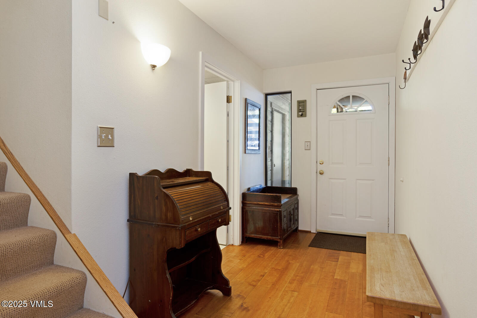 4506 Spruce Way, 2 Property Photo 4