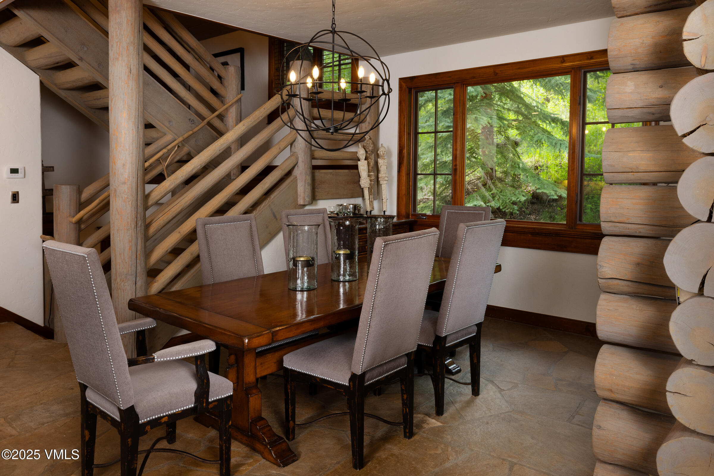1761 Paintbrush Property Photo 4