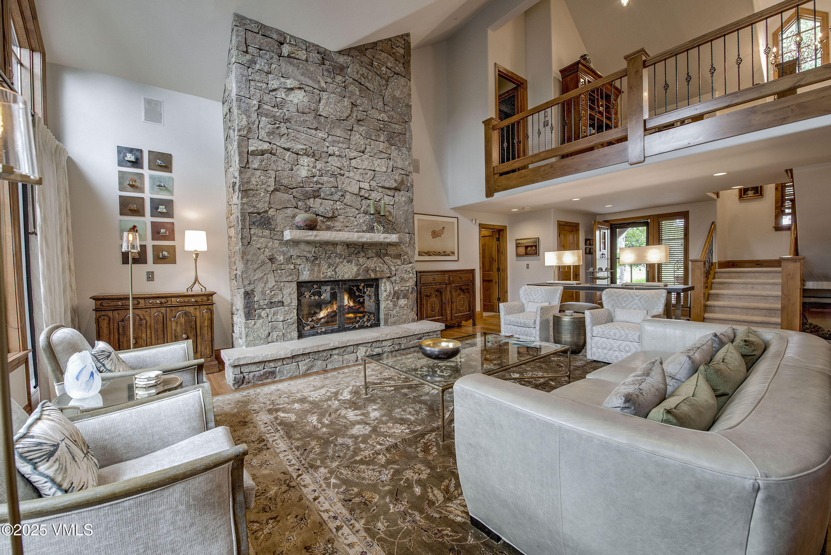 129 Bermuda Drive Property Photo 2