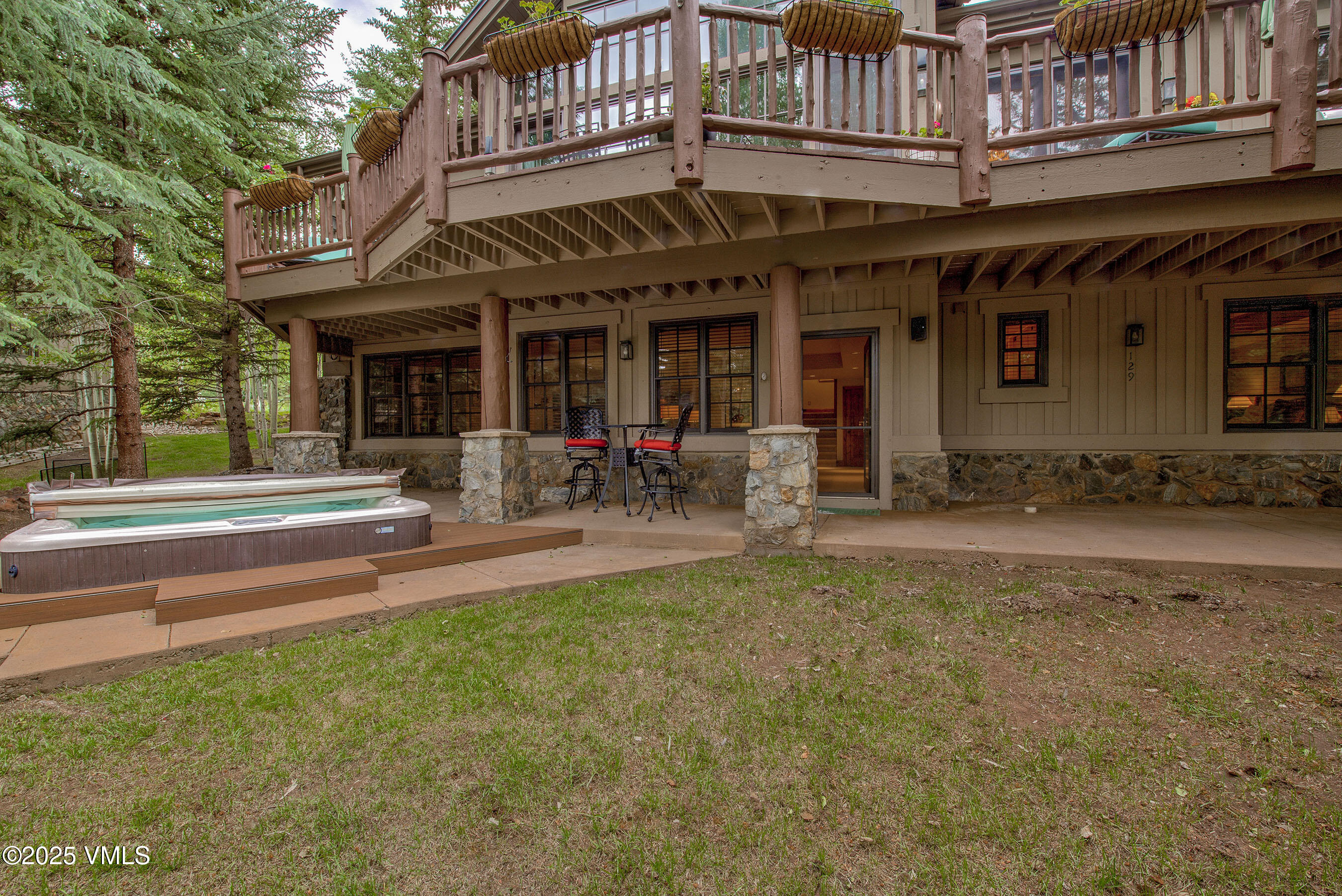 129 Bermuda Drive Property Photo 22