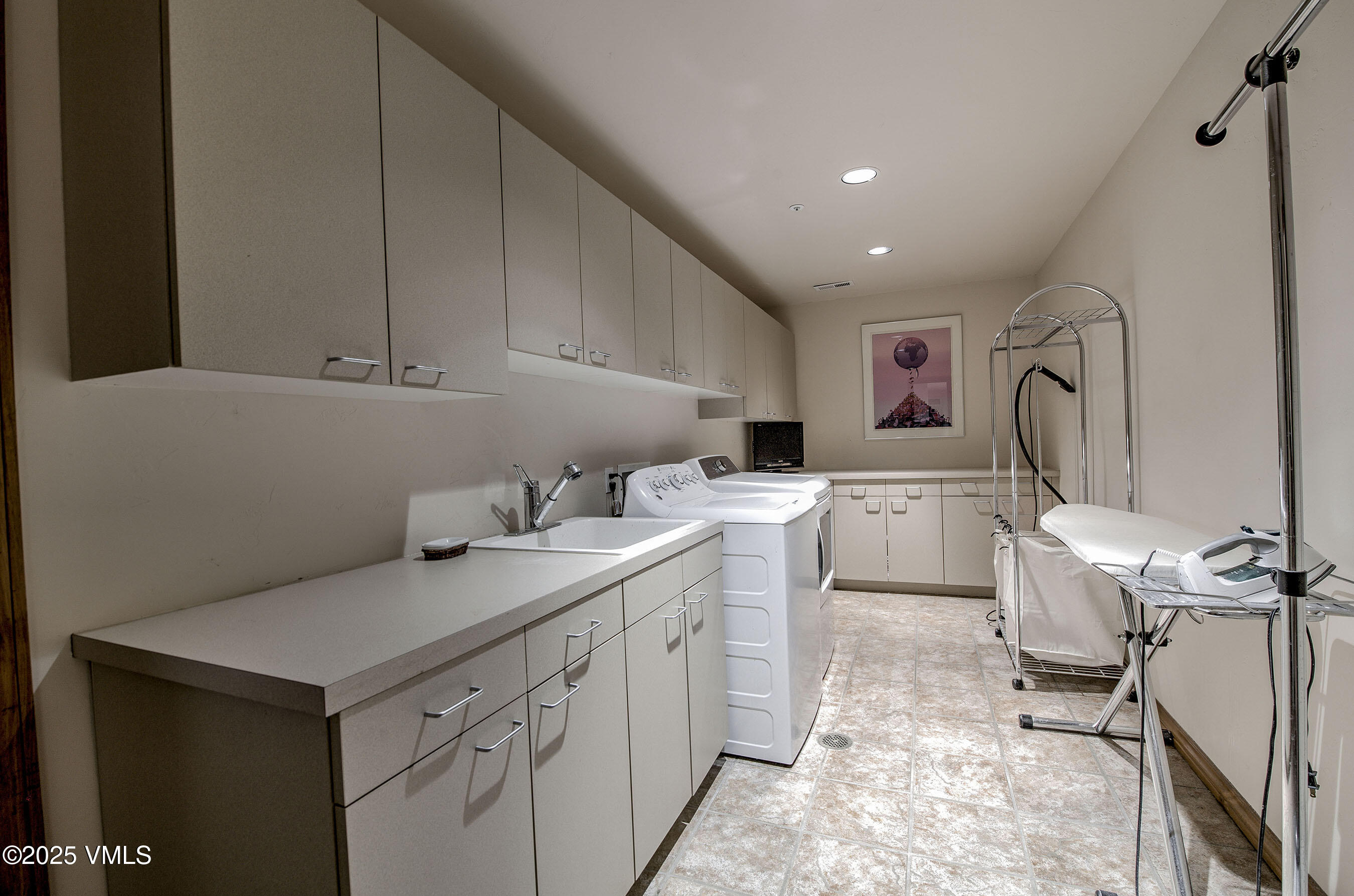 129 Bermuda Drive Property Photo 33