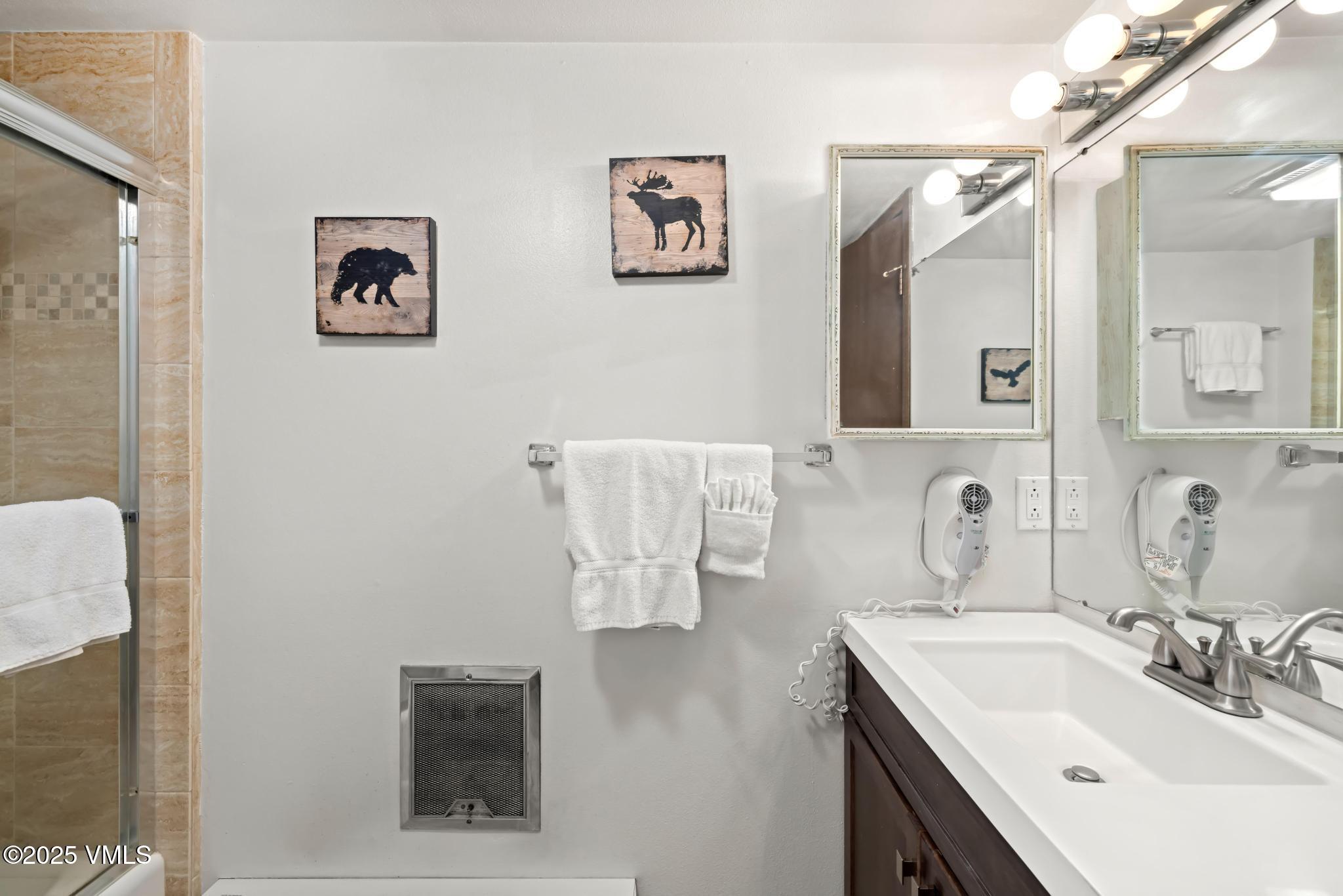 423 Wild Irishman Road, 1008 + 1009 Property Photo 12