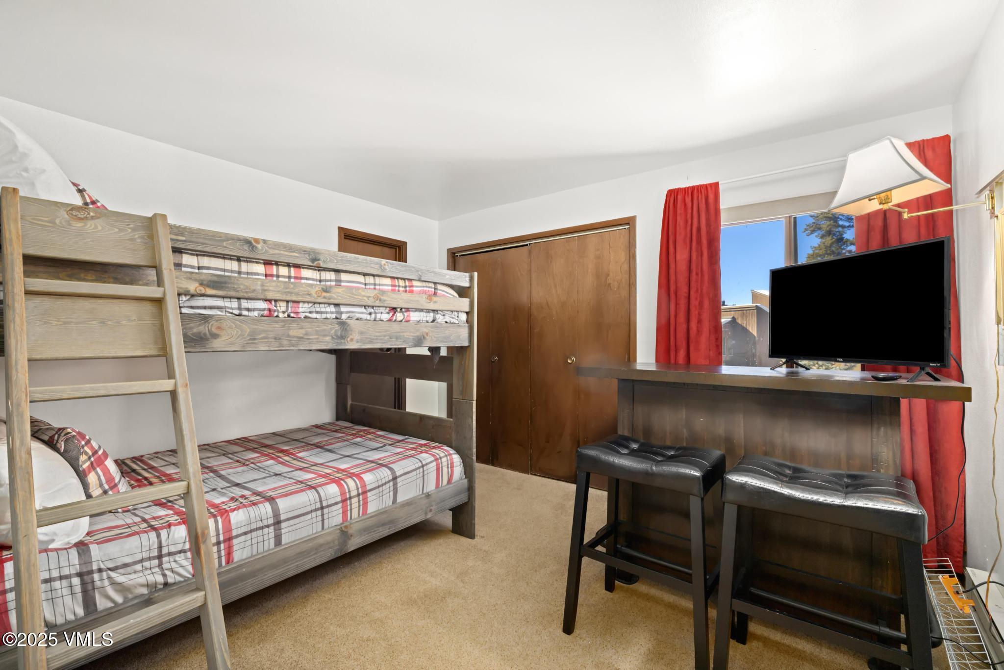 423 Wild Irishman Road, 1008 + 1009 Property Photo 15
