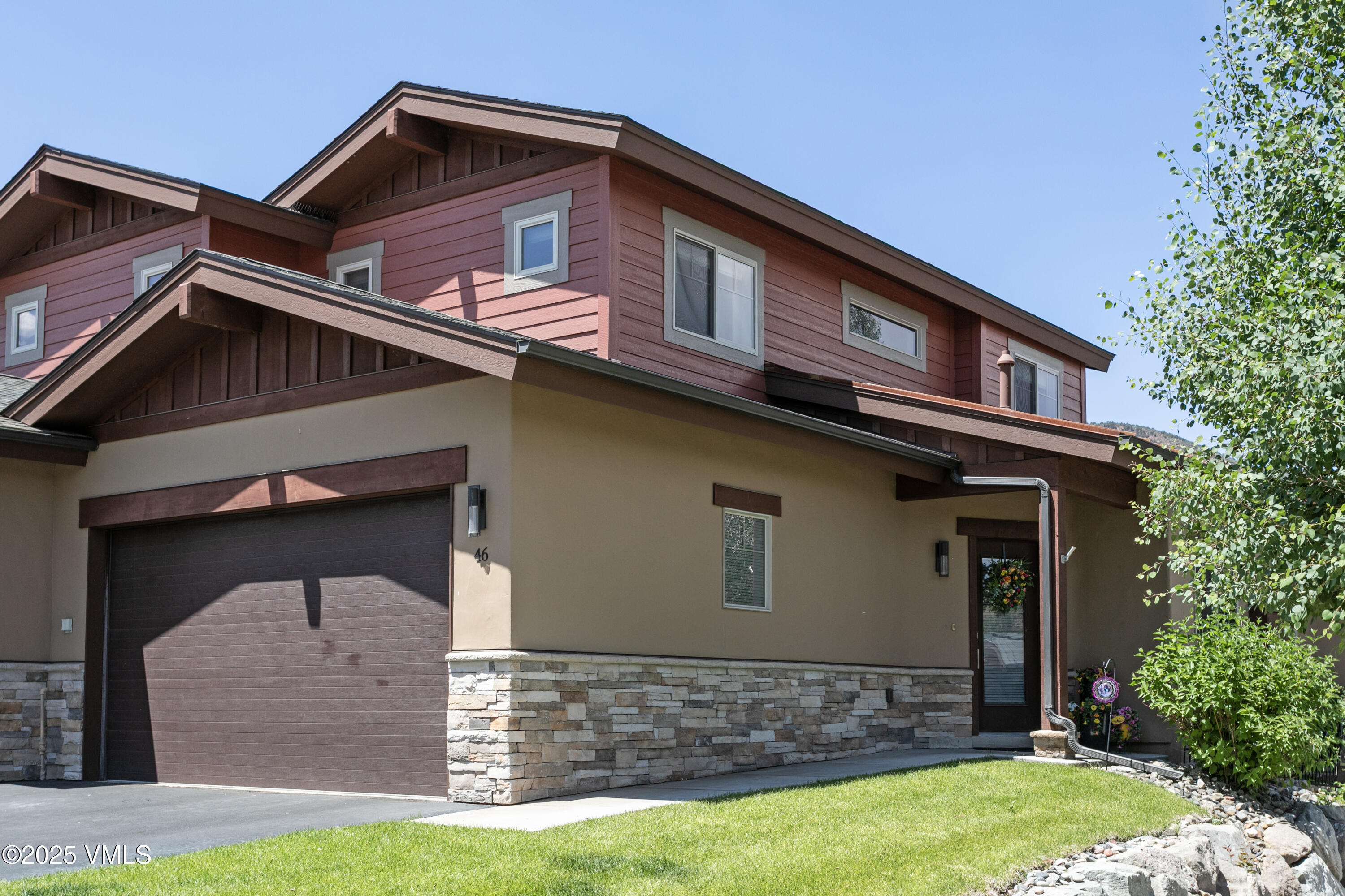 46 Black Bear Drive Property Photo 2