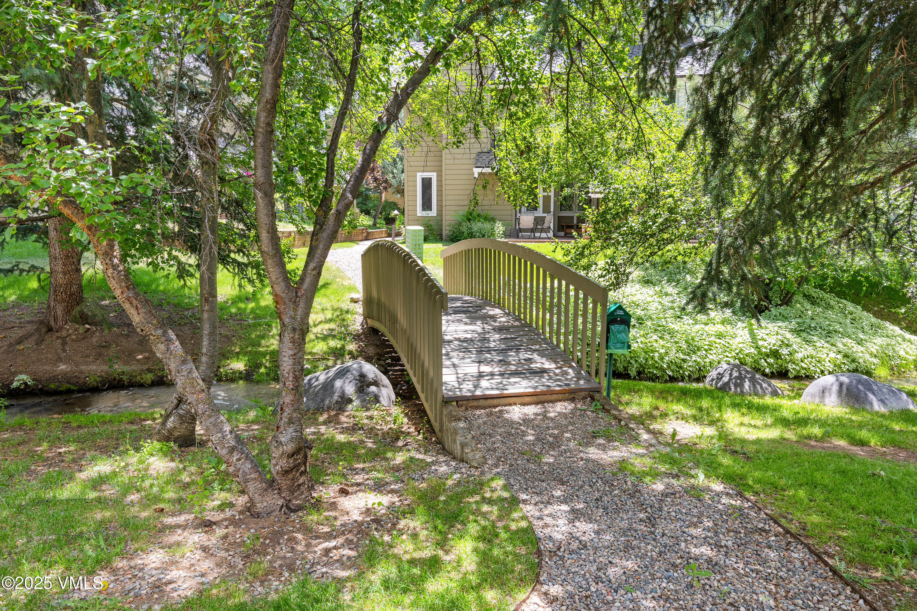 570 Homestead Drive, 25 Property Photo 41