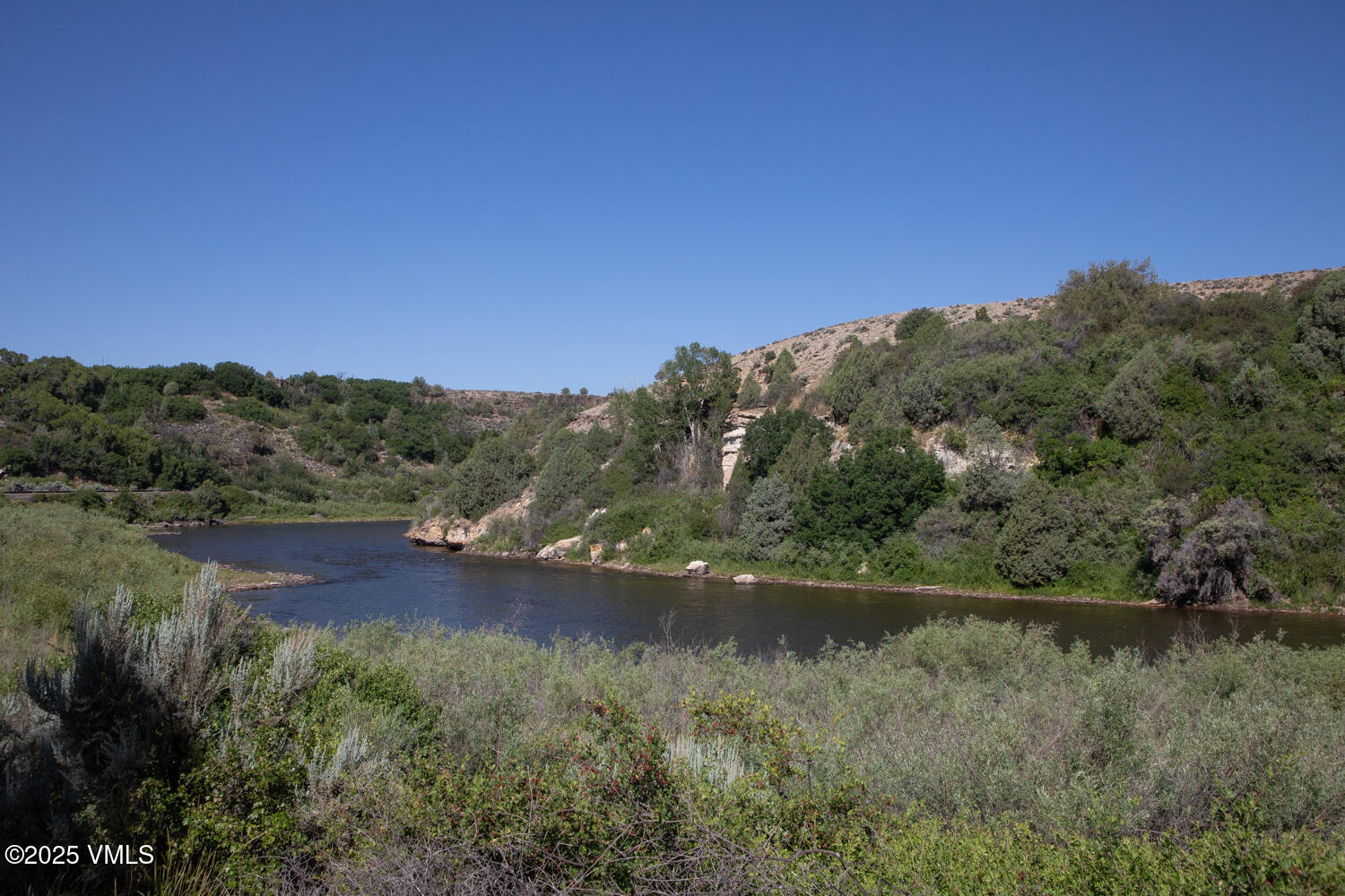 25511 Colorado River Road Property Photo 25