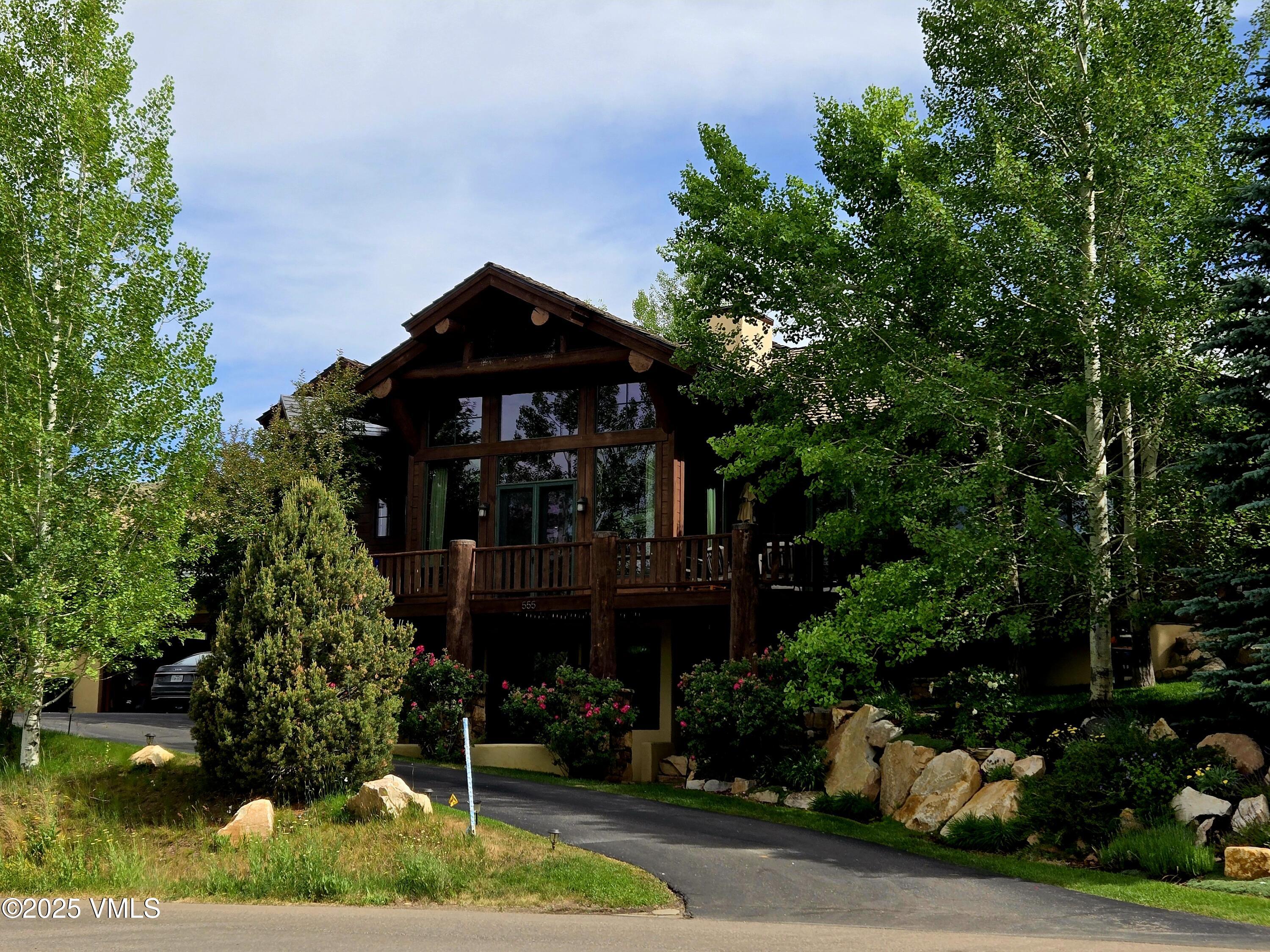 555 Charolais Circle Property Photo 1