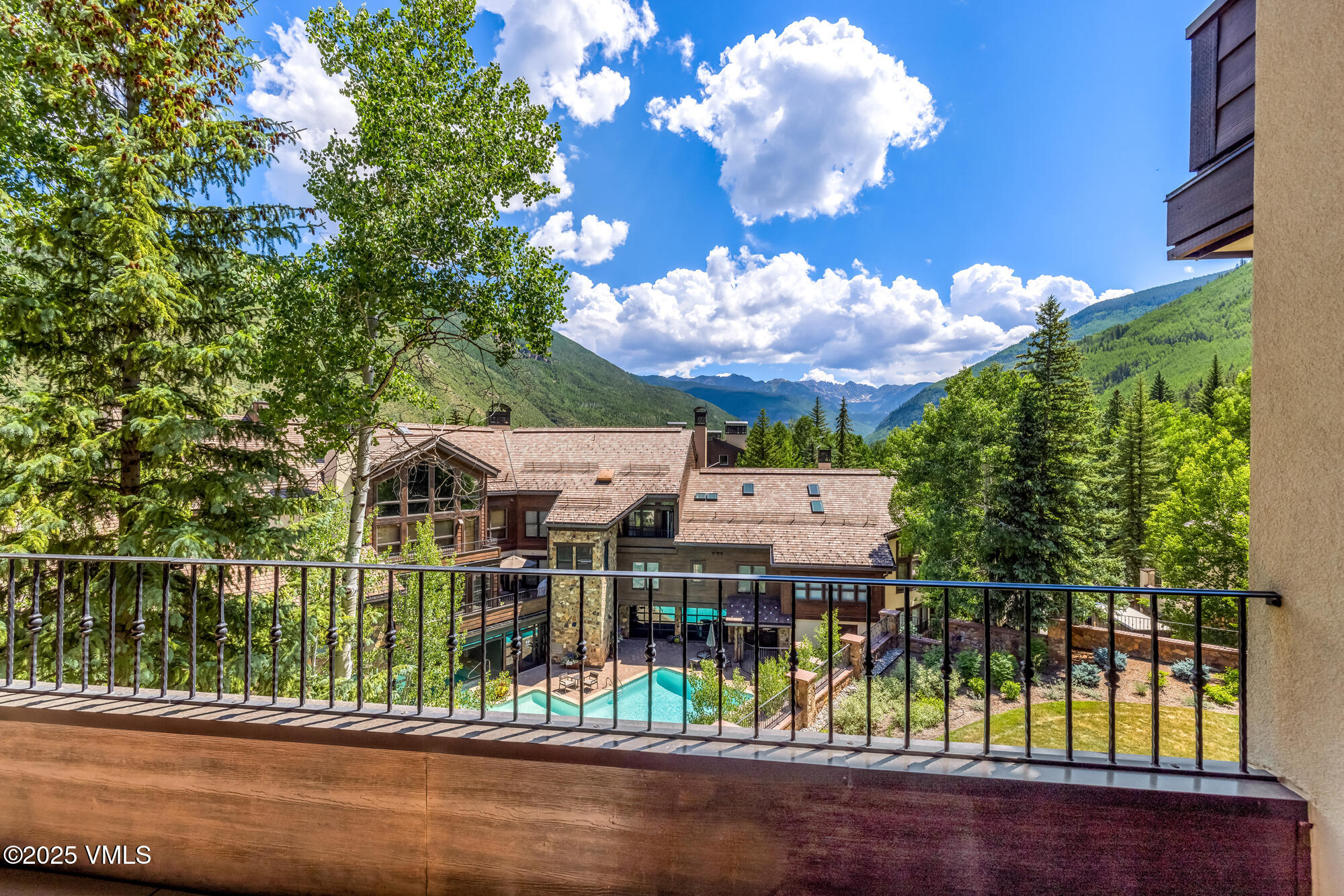 600 Vail Valley Drive 310 Property Photo 62