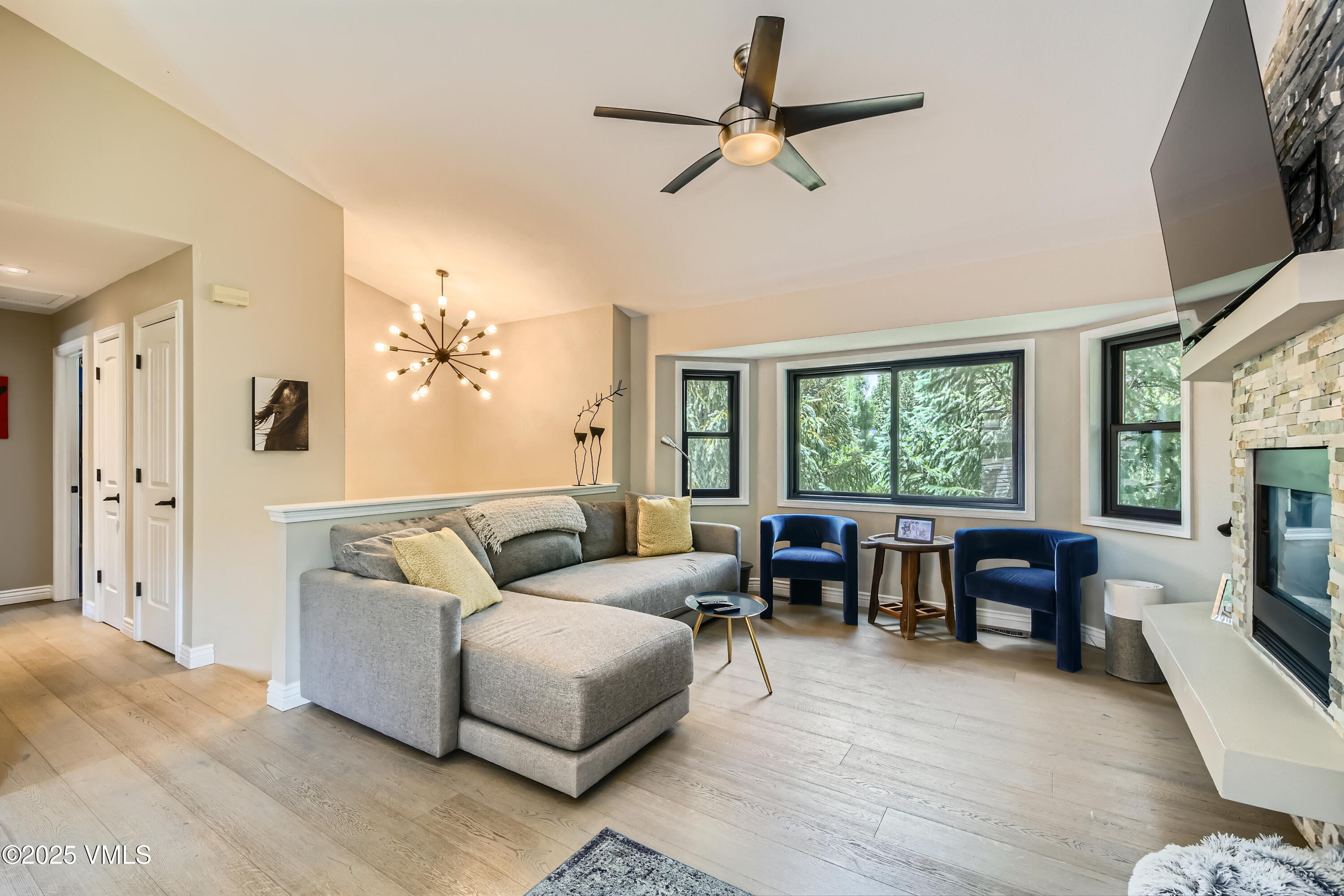 11 Spruce Circle Property Photo 2