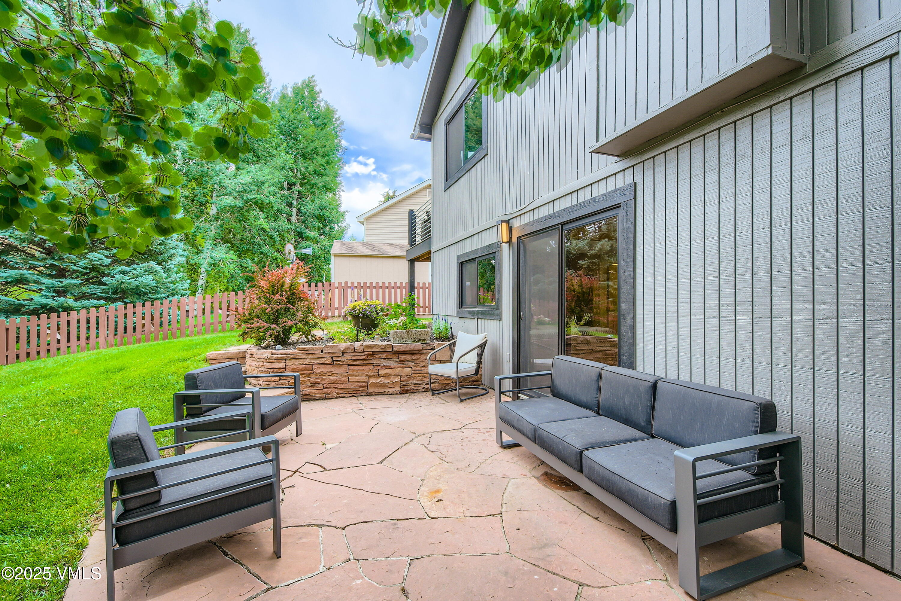 11 Spruce Circle Property Photo 11