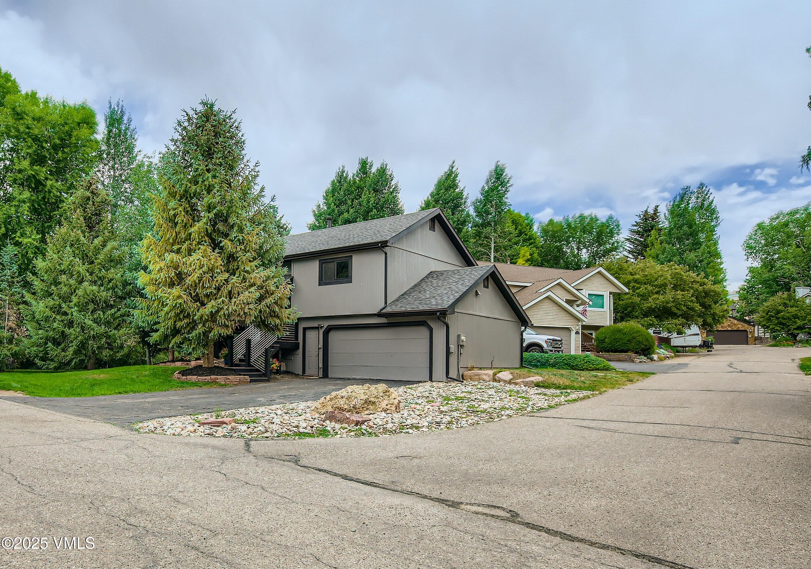 11 Spruce Circle Property Photo 22