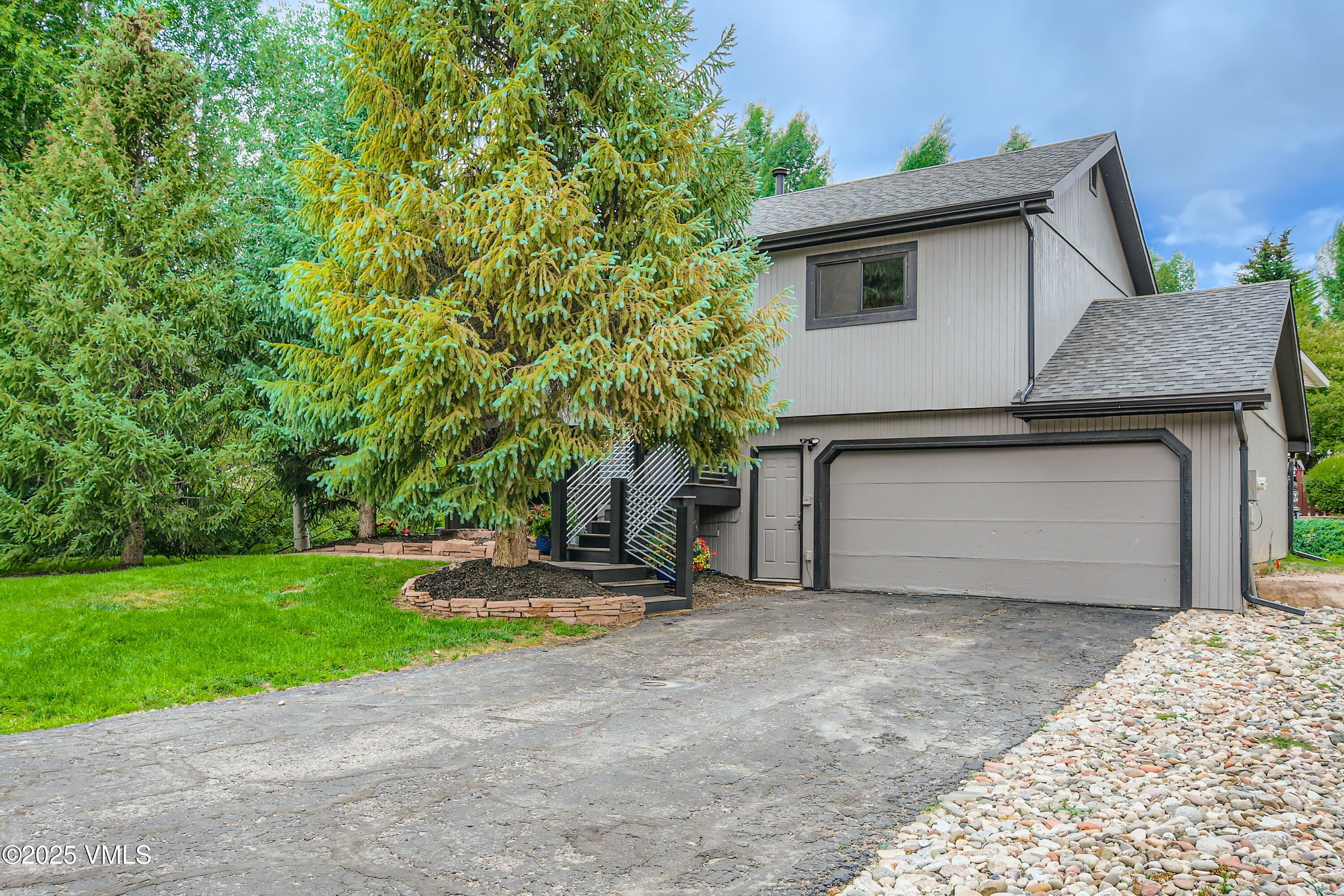 11 Spruce Circle Property Photo 23