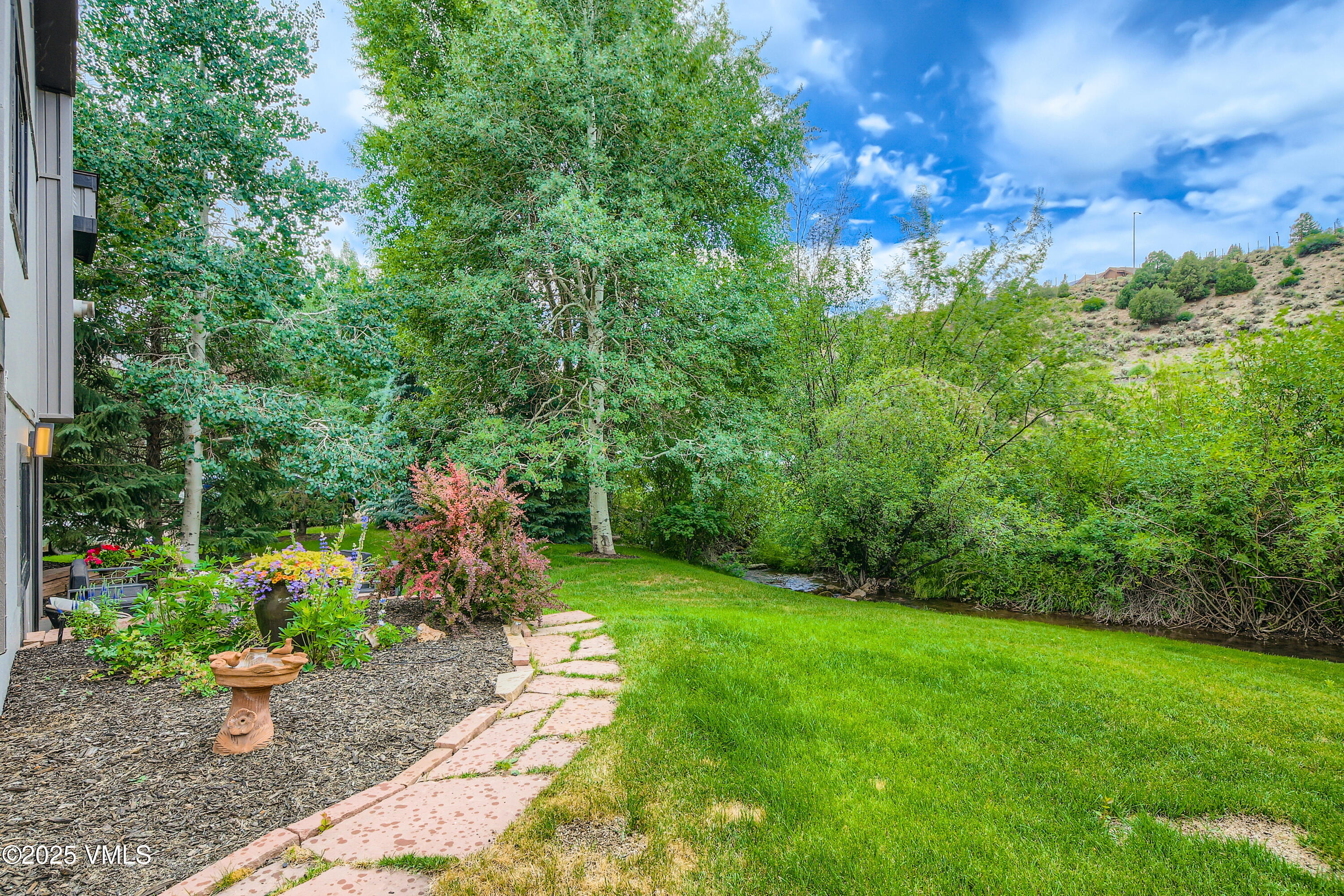 11 Spruce Circle Property Photo 26