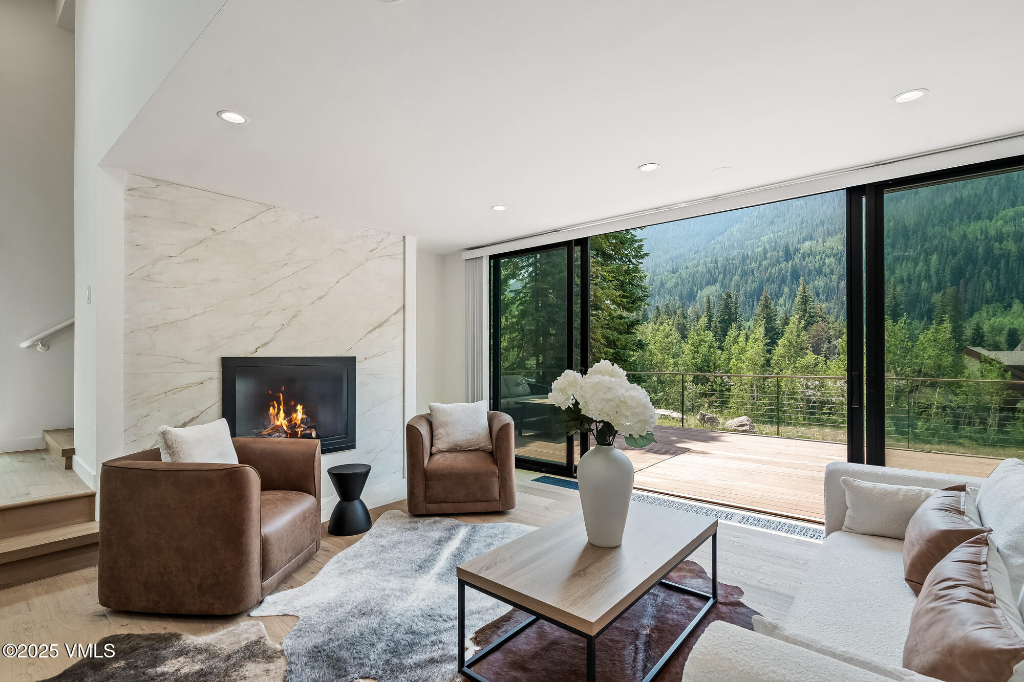 4545 Bighorn Road Property Photo 11