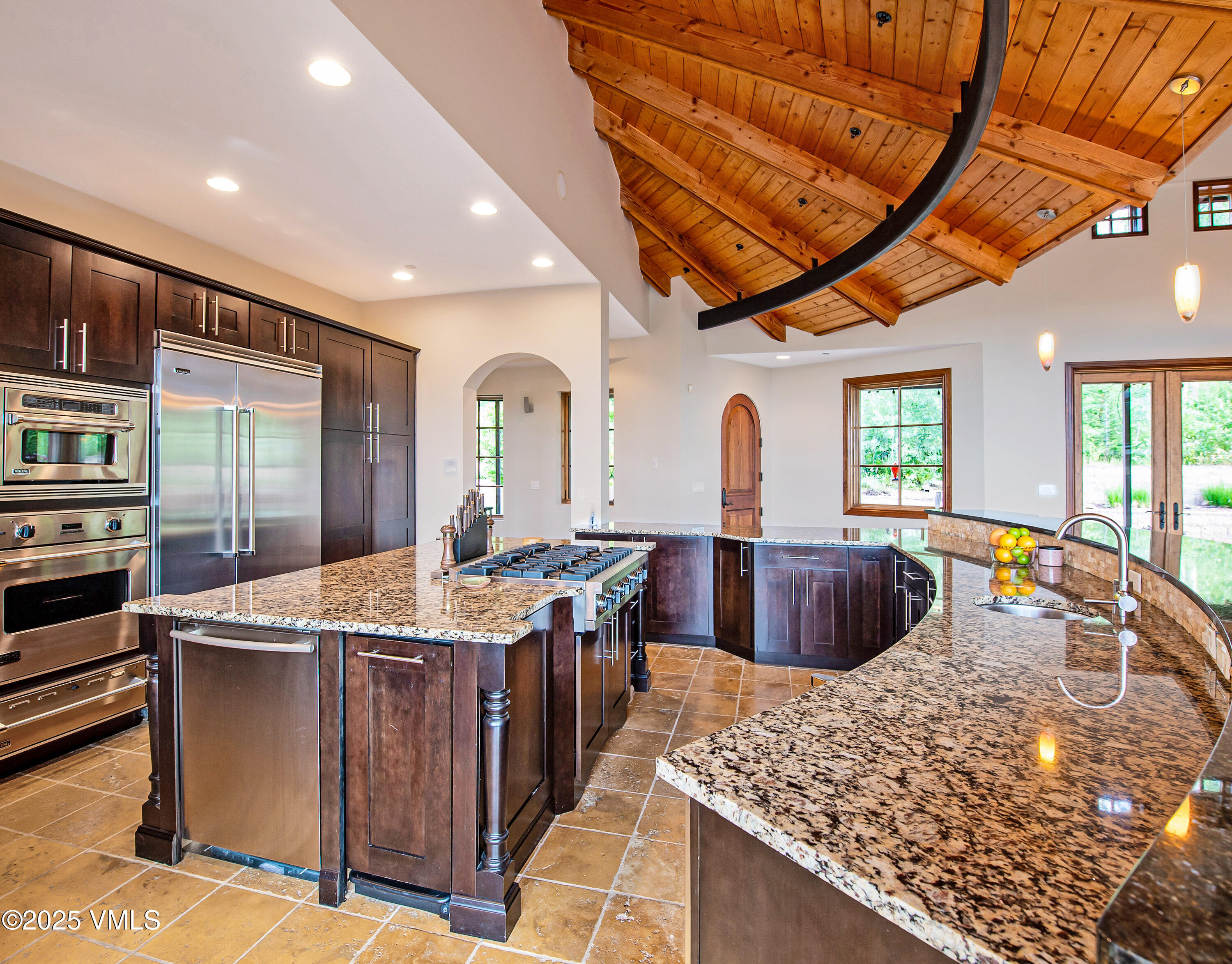 325 Jouflas Ranch Road Property Photo 8