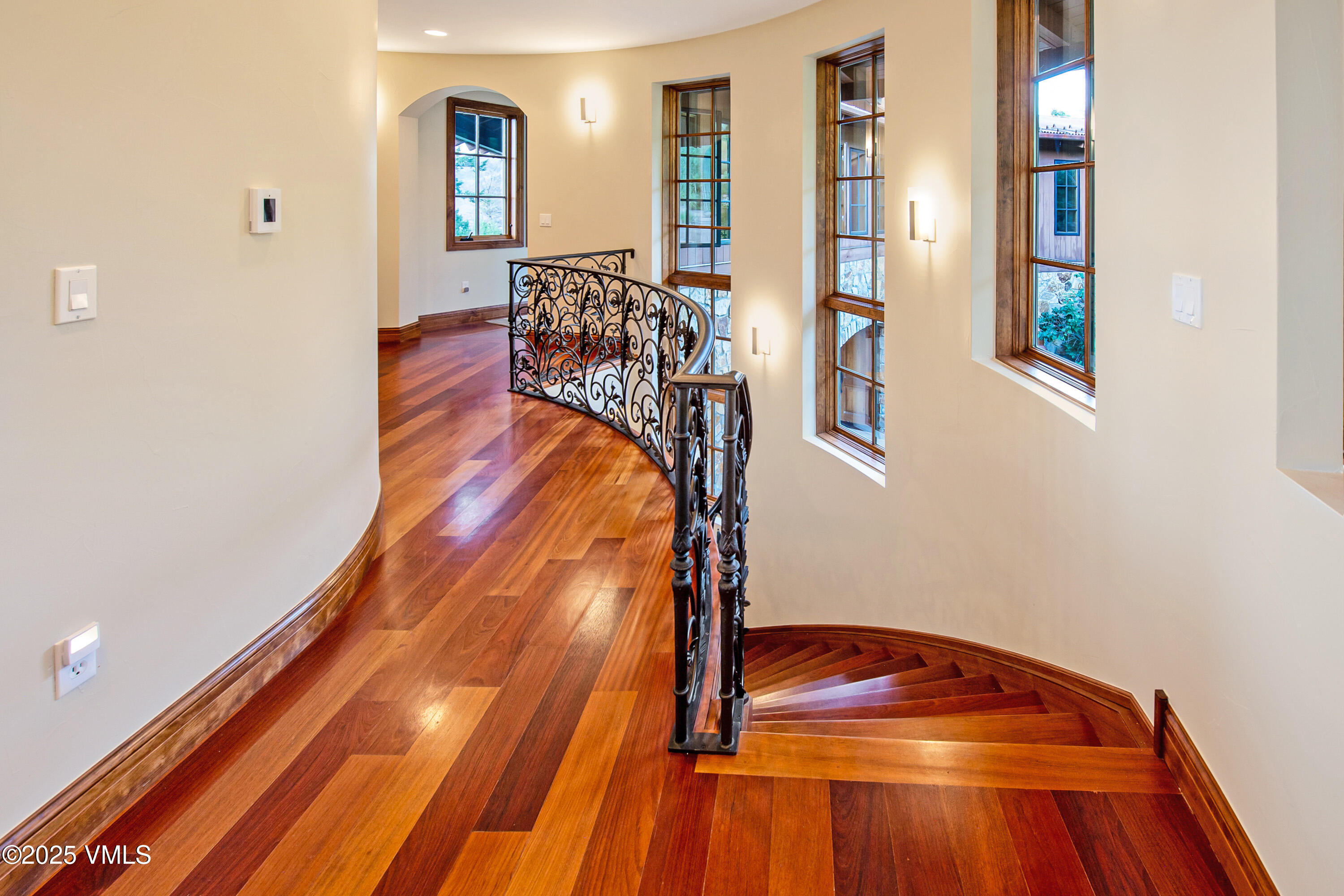 325 Jouflas Ranch Road Property Photo 24