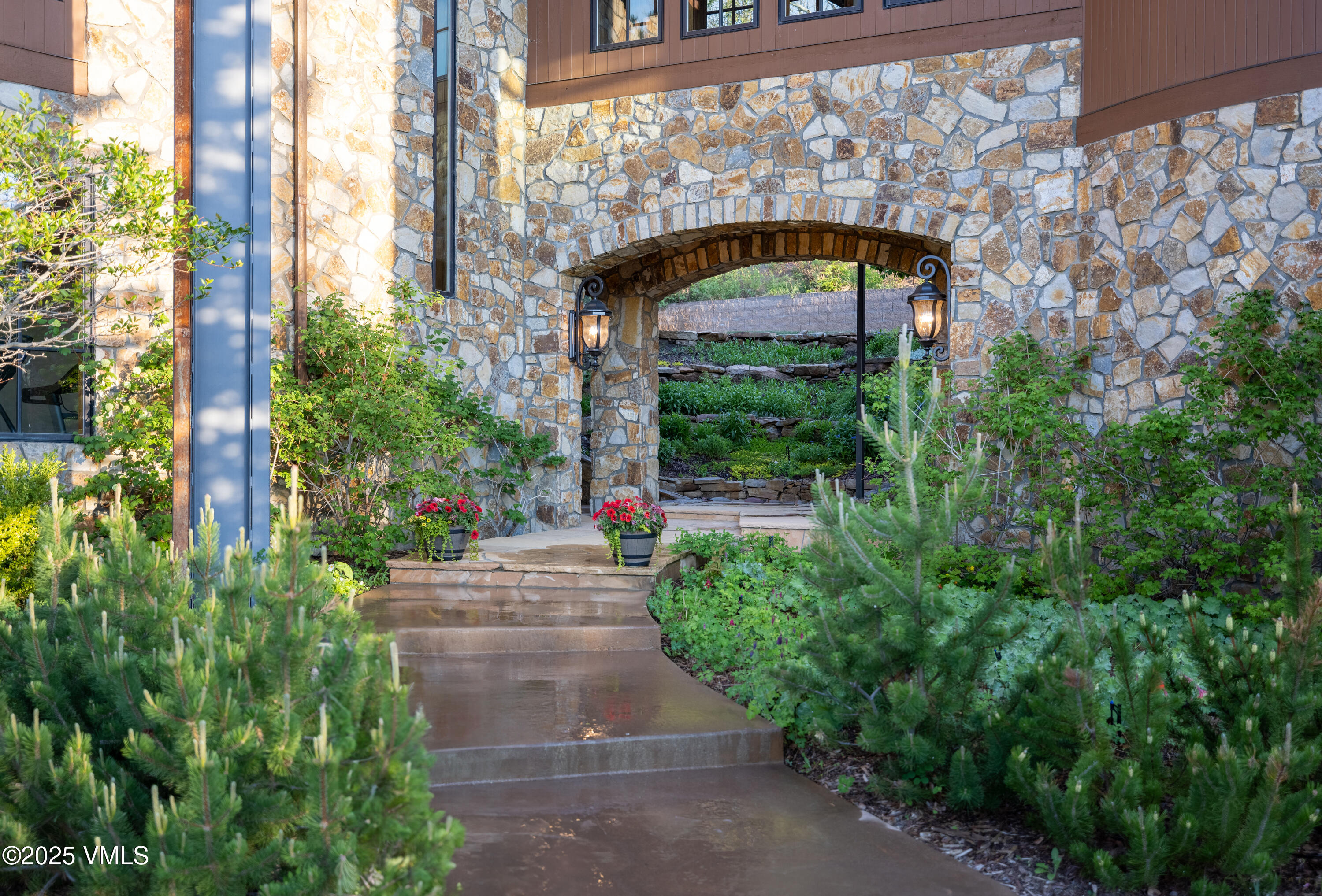 325 Jouflas Ranch Road Property Photo 36