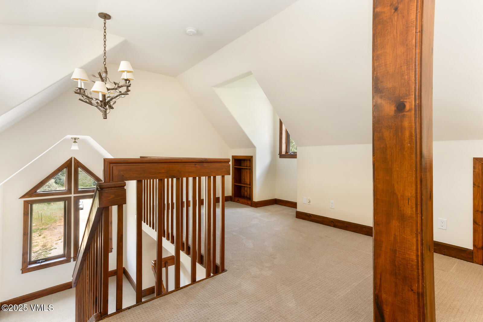 1153 Squaw Creek Road Property Photo 22