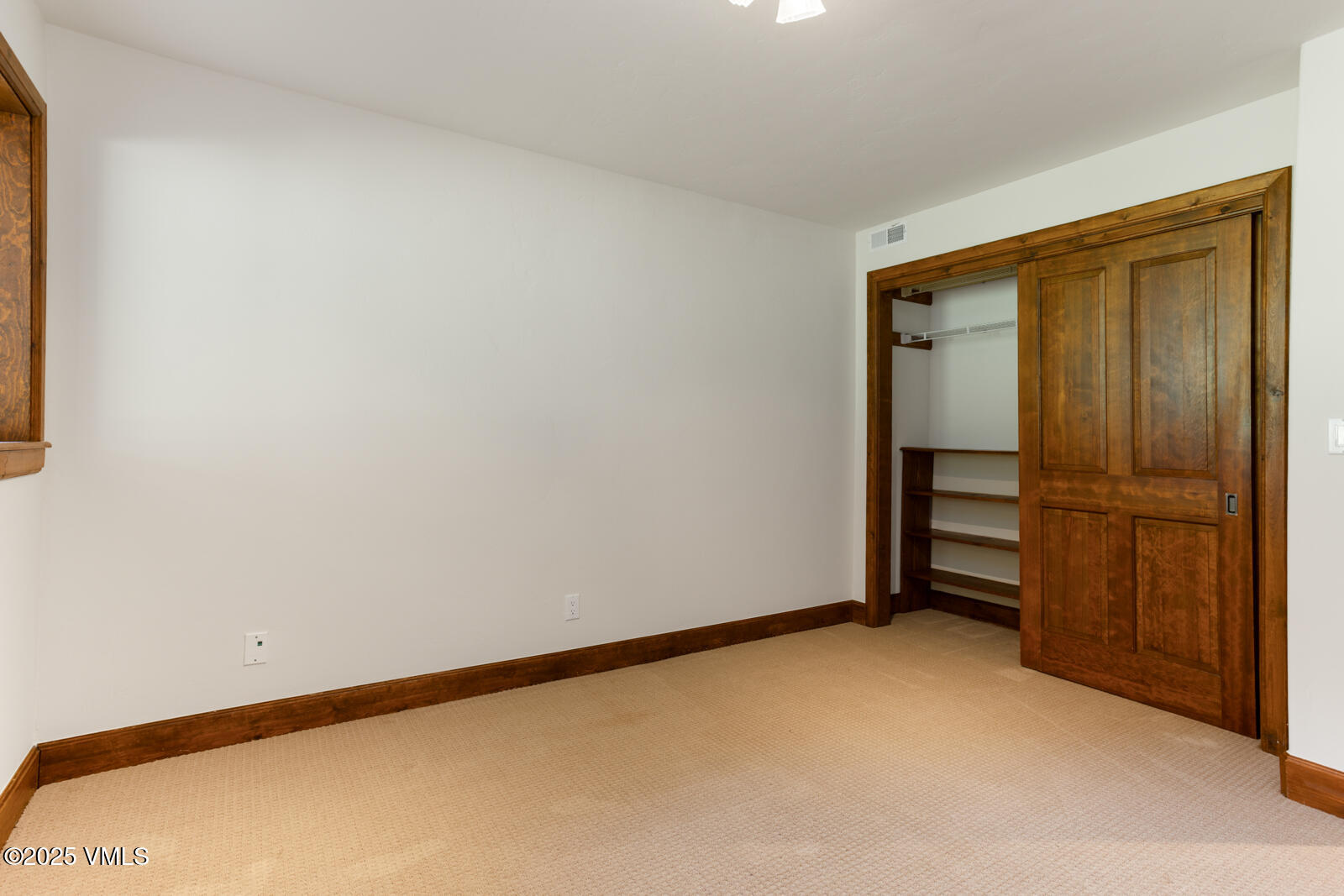 1153 Squaw Creek Road Property Photo 30