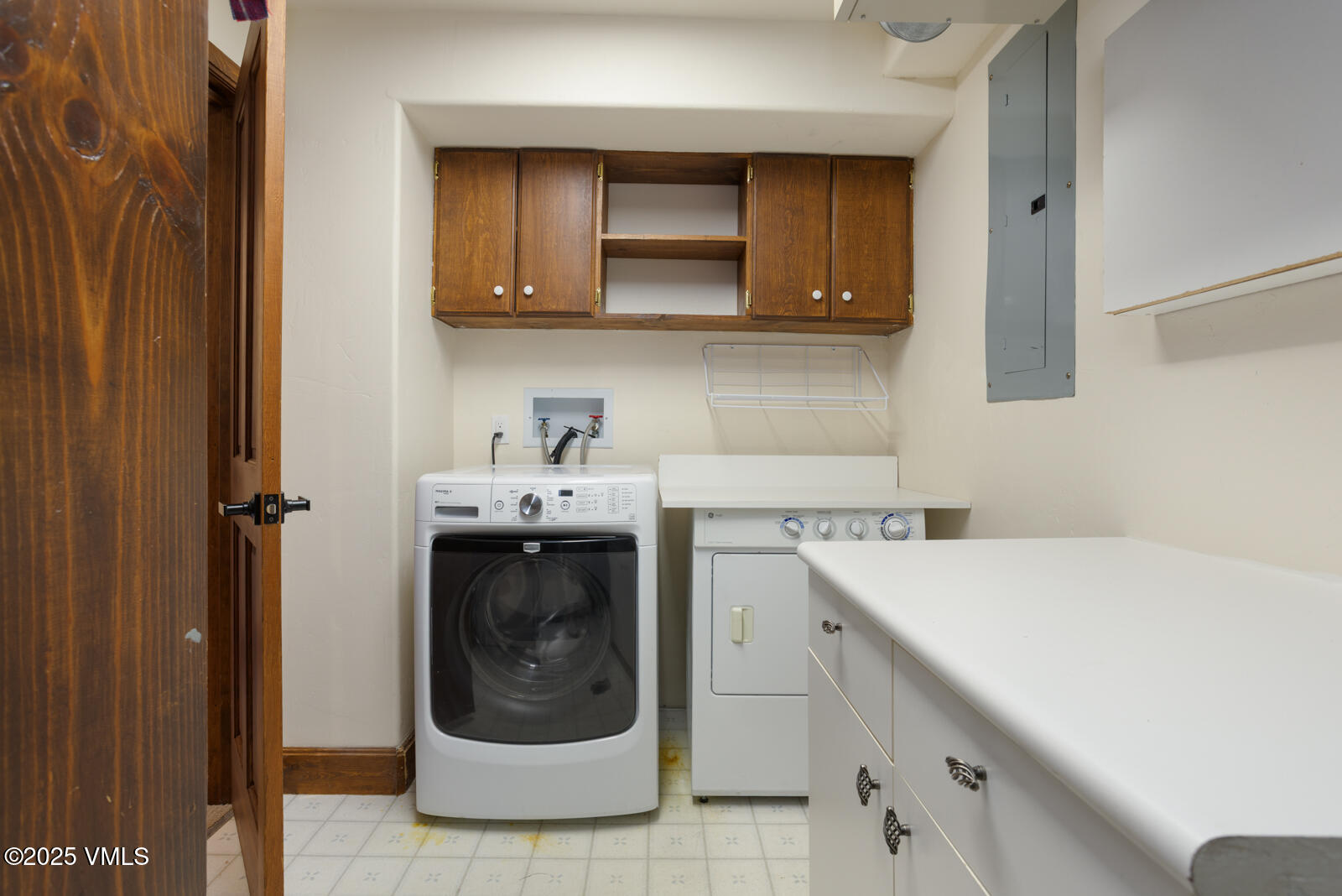 1153 Squaw Creek Road Property Photo 33