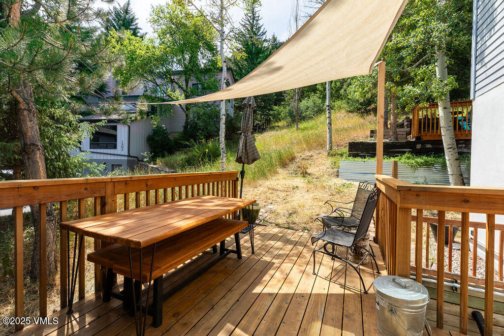 1320 Deer Boulevard Property Photo 17