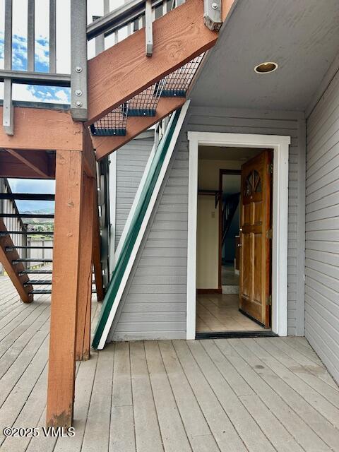 610 Castle Drive Property Photo 4