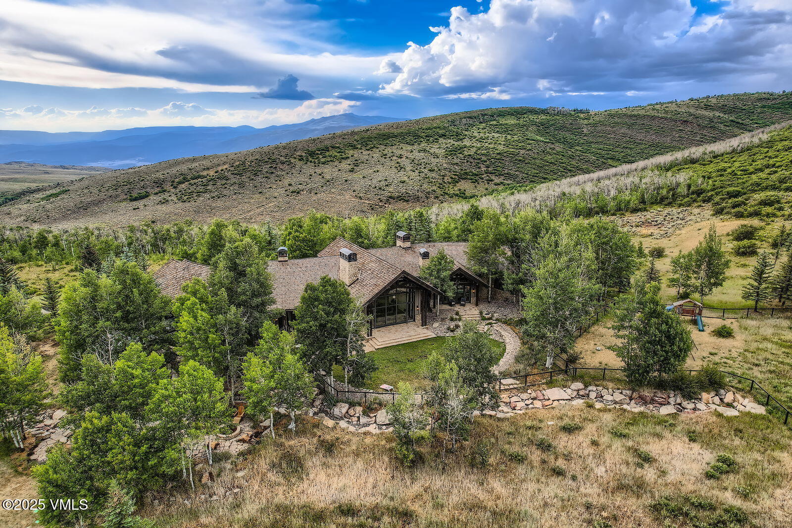 909 Ute Forest Lane