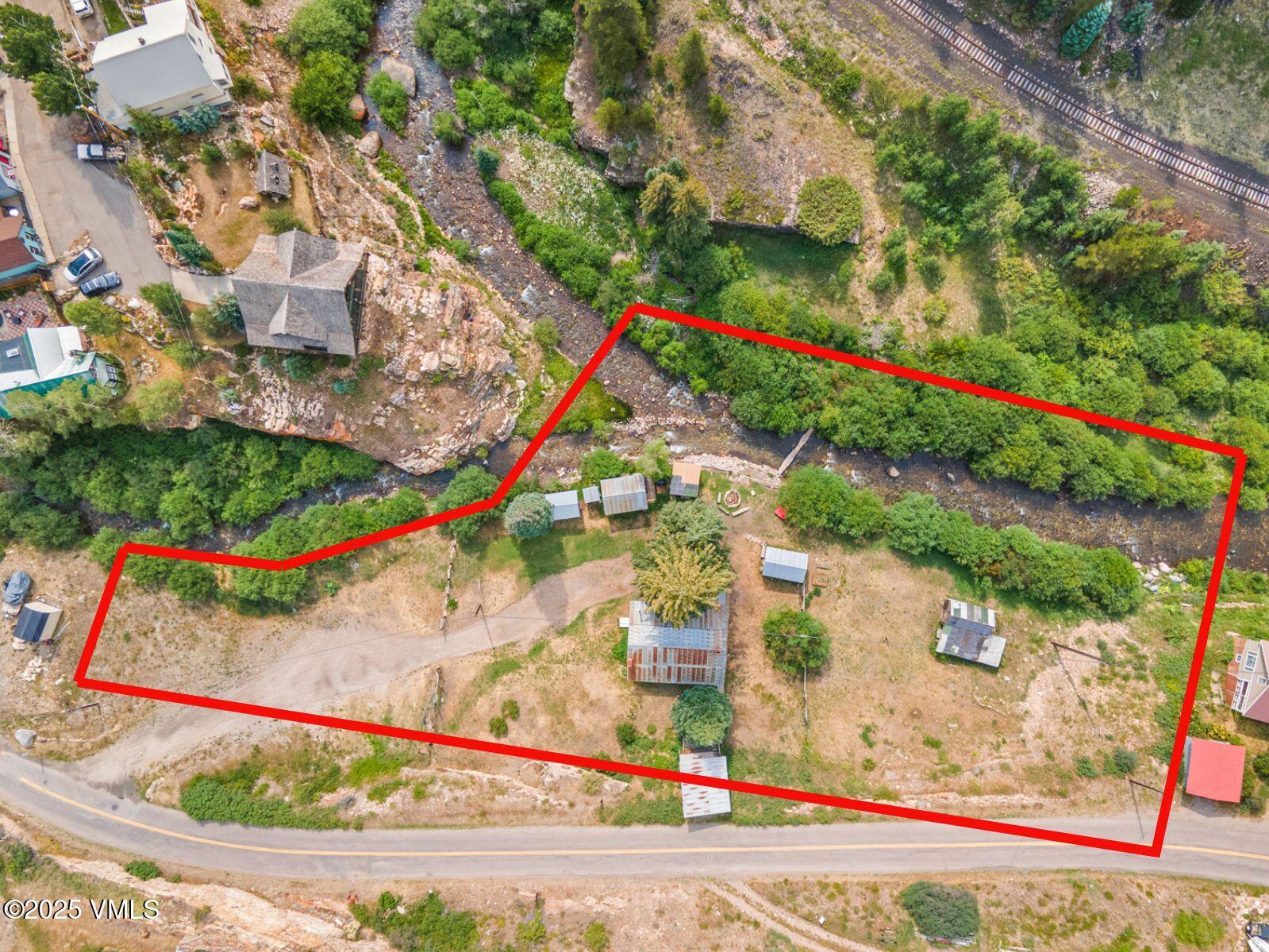 407 Water Street Property Photo 1