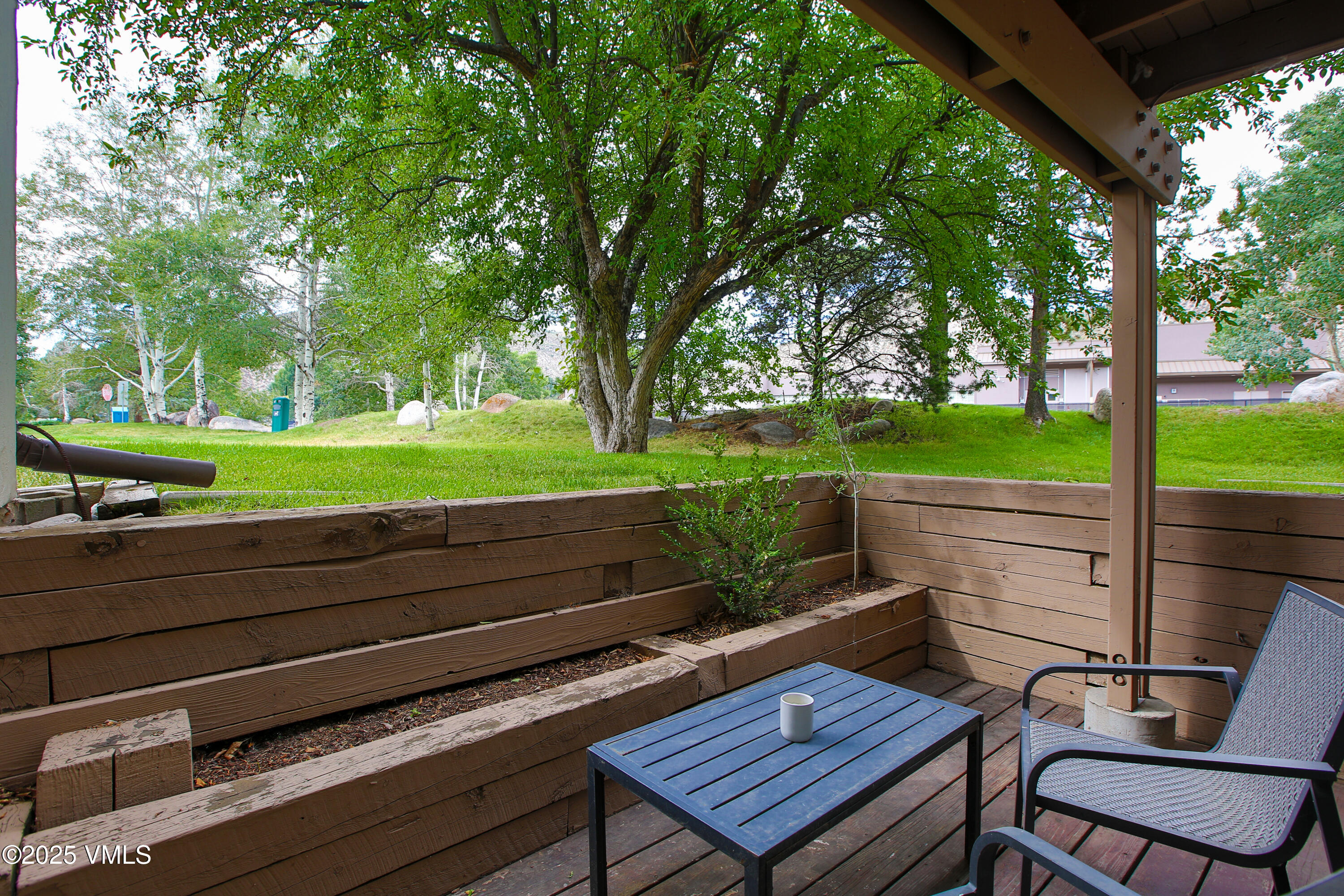 998 W Beaver Creek Boulevard D112 Property Photo 4