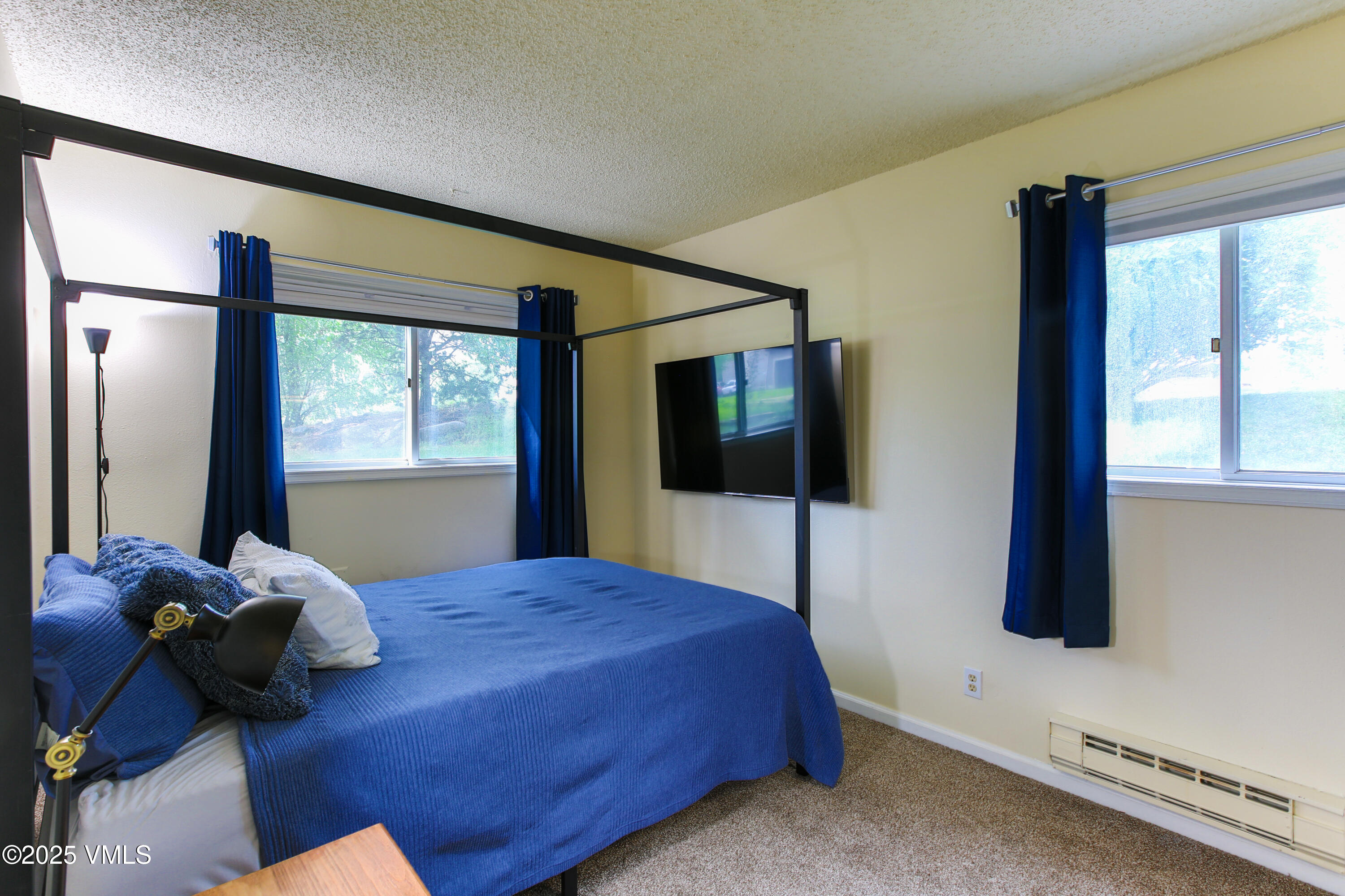 998 W Beaver Creek Boulevard D112 Property Photo 10
