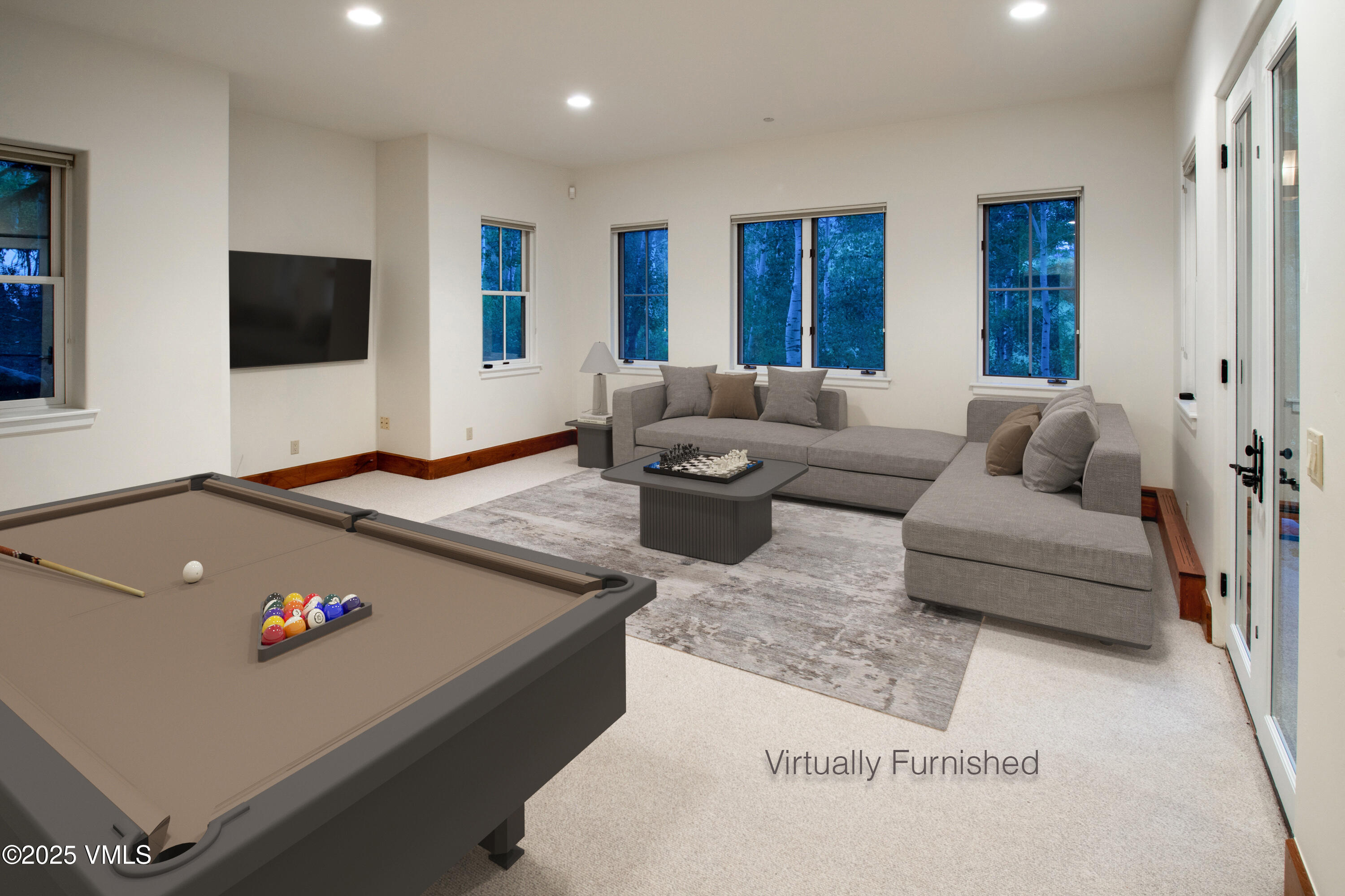 161 Kensington Drive Property Photo 15