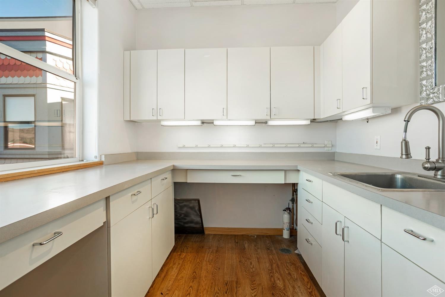 137 Main Street O201 Property Photo 13