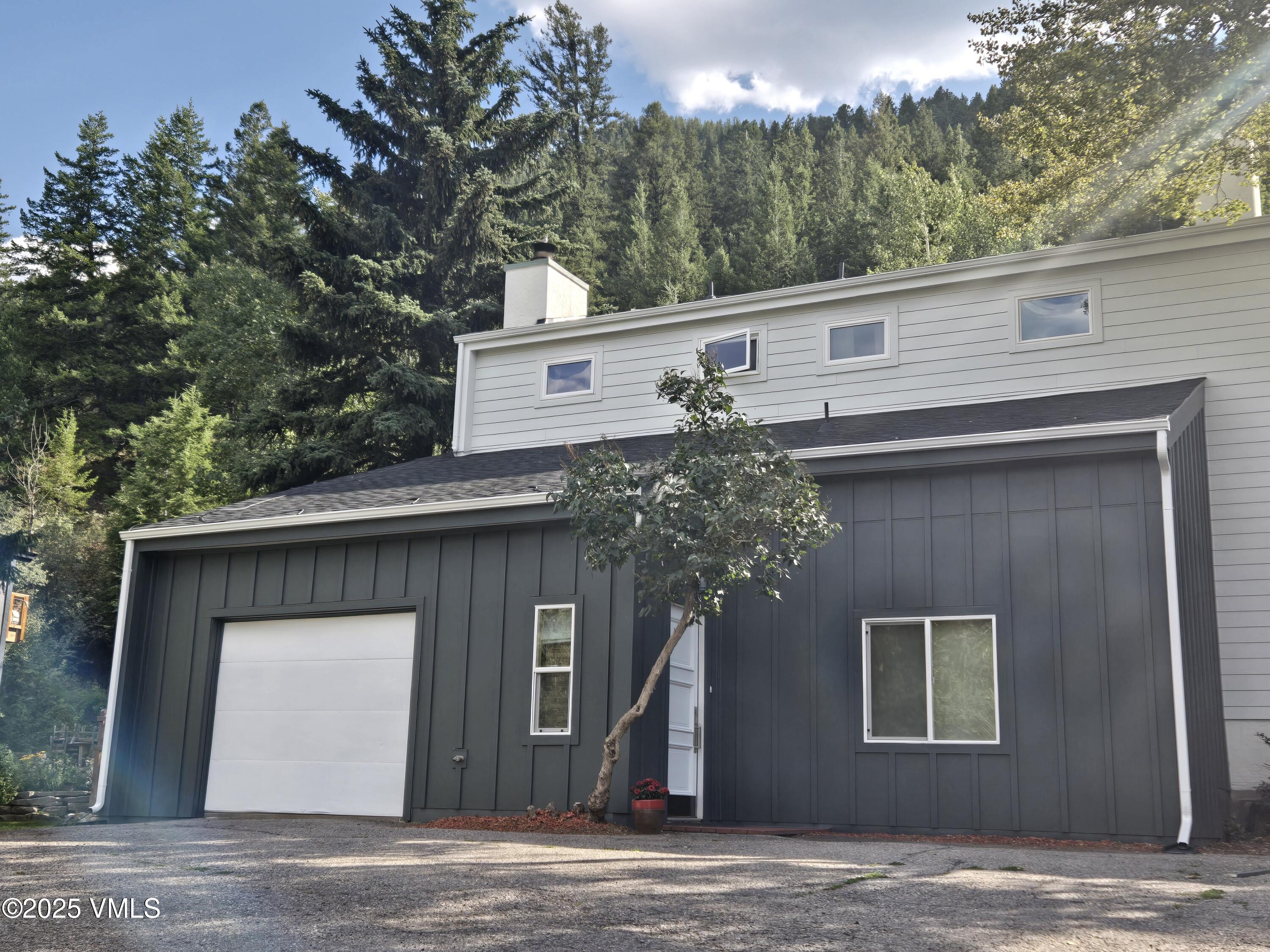 1200 Deer Boulevard A Property Photo 2