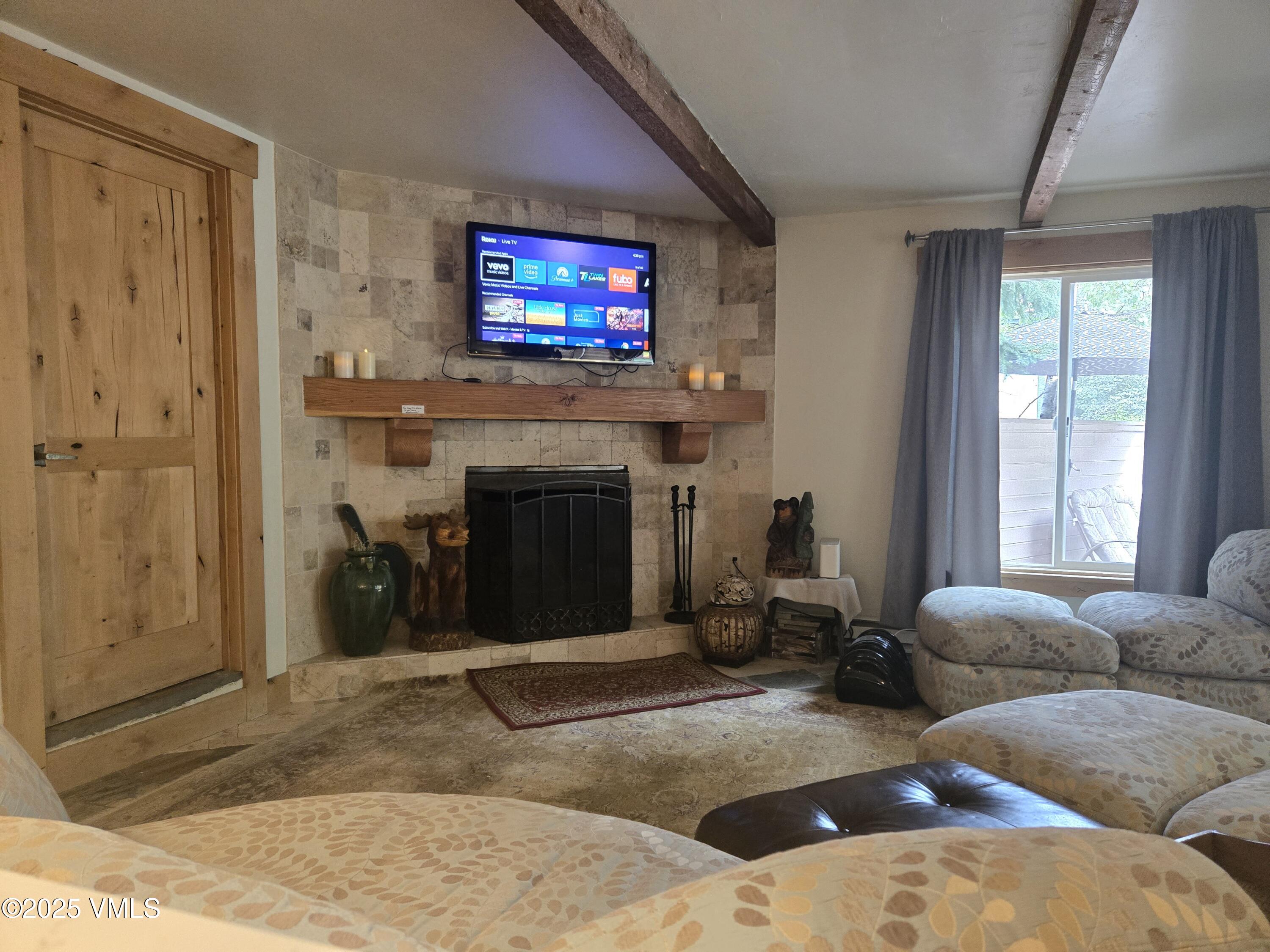 1200 Deer Boulevard A Property Photo 8