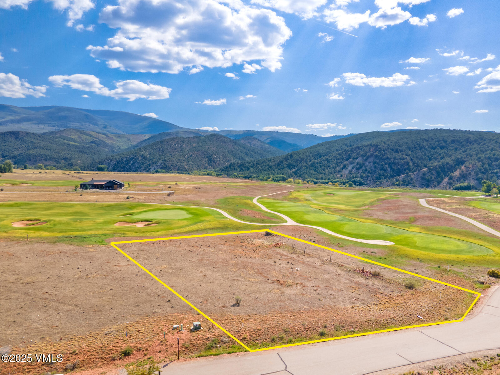 273 Cutbow Property Photo 8