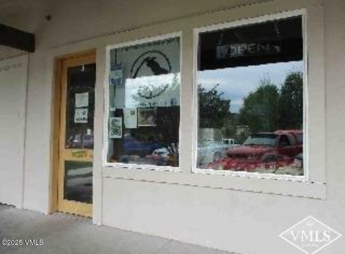 50 Chambers Avenue Property Photo 4