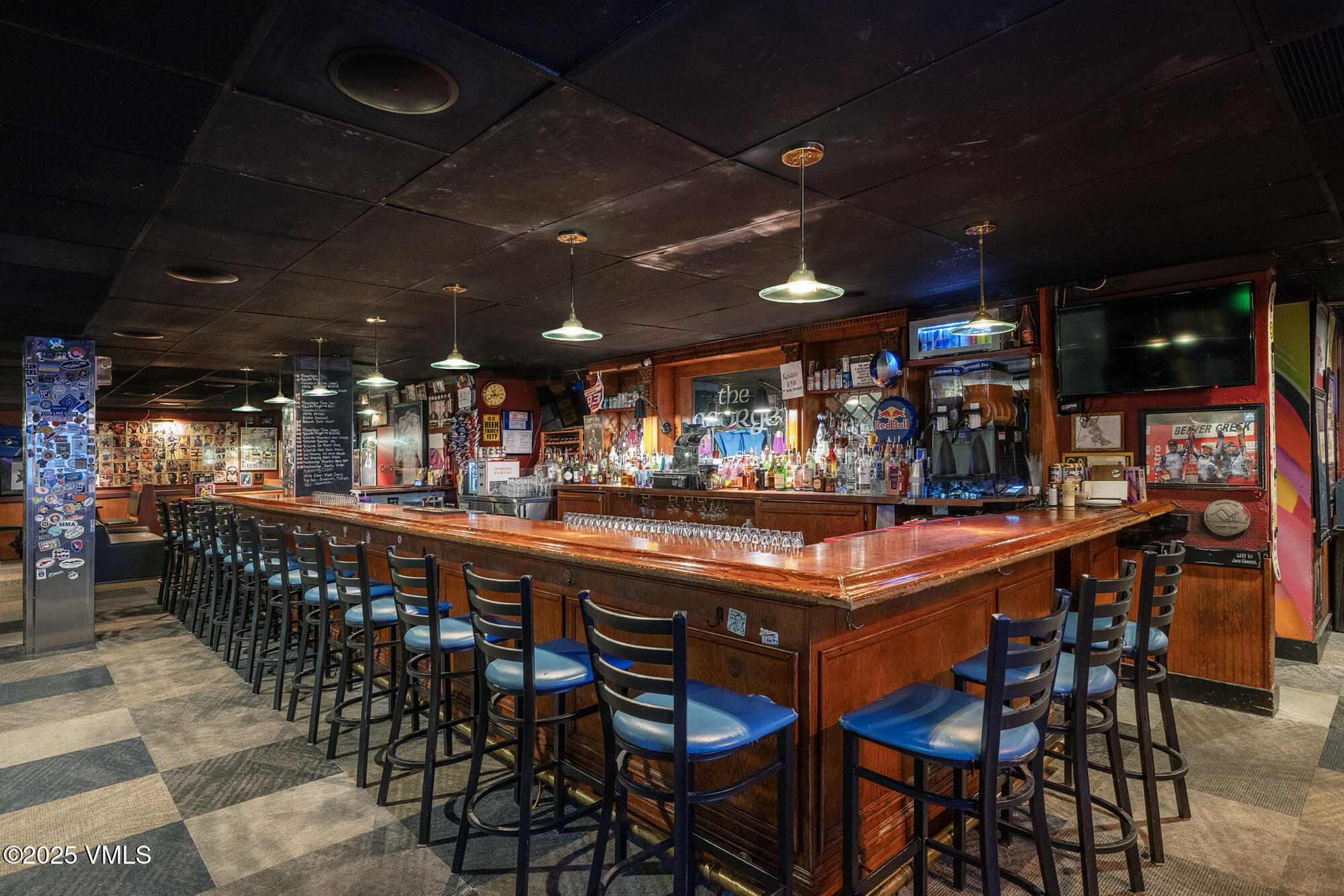 292 E Meadow Drive, 1 Property Photo 1