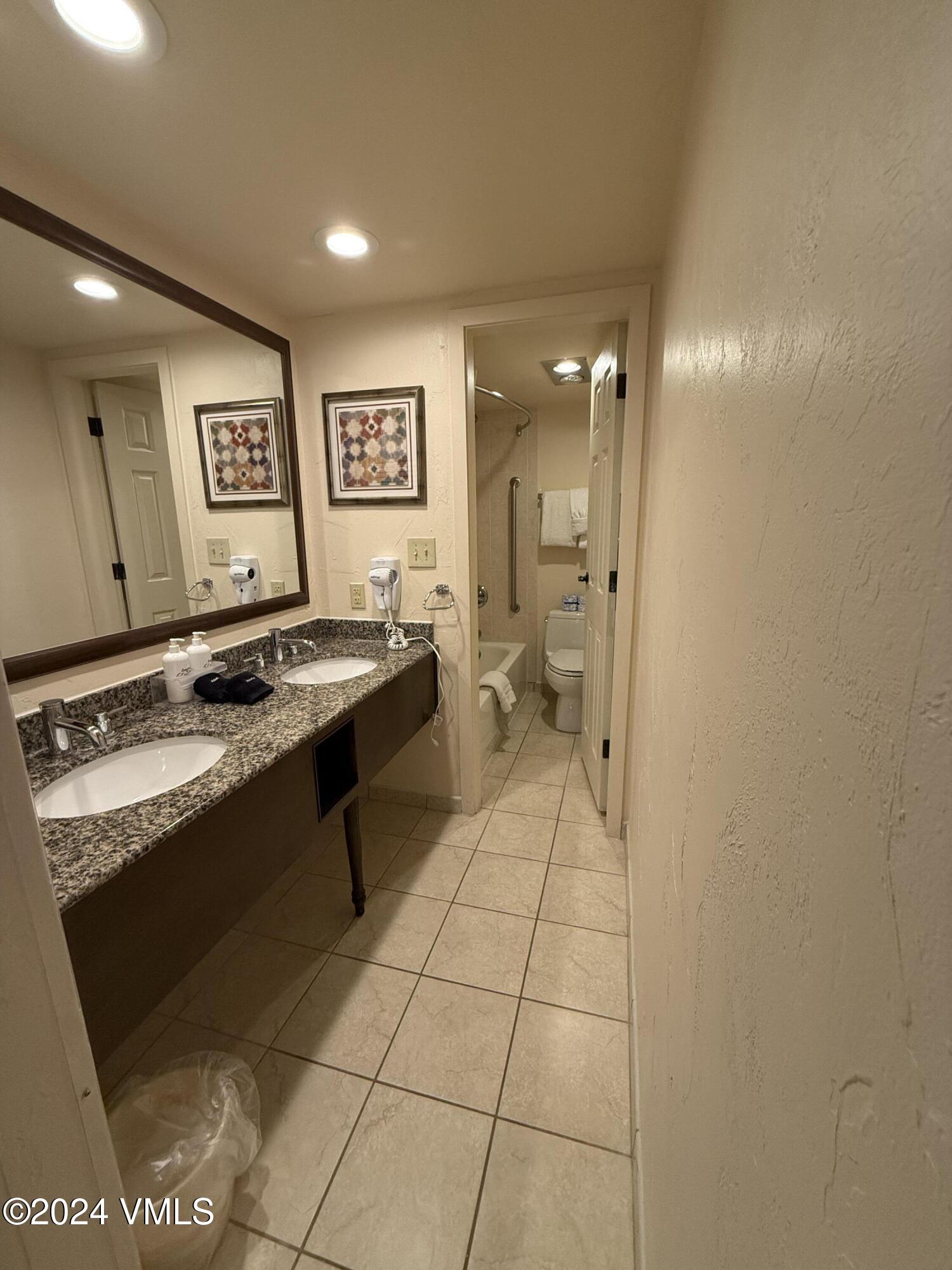 1020 Vail View 2204-34 Property Photo 7