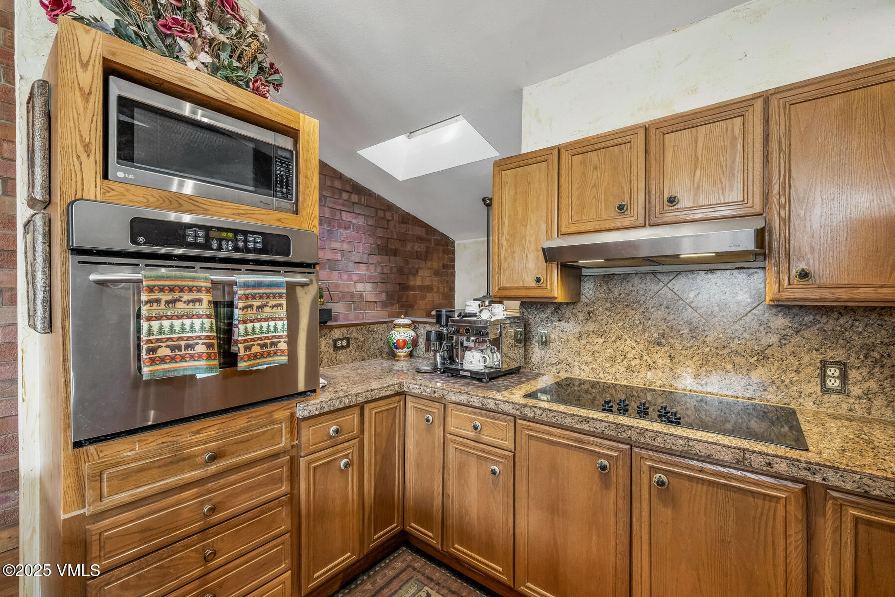 790 Stone Creek Drive 4 Property Photo 10
