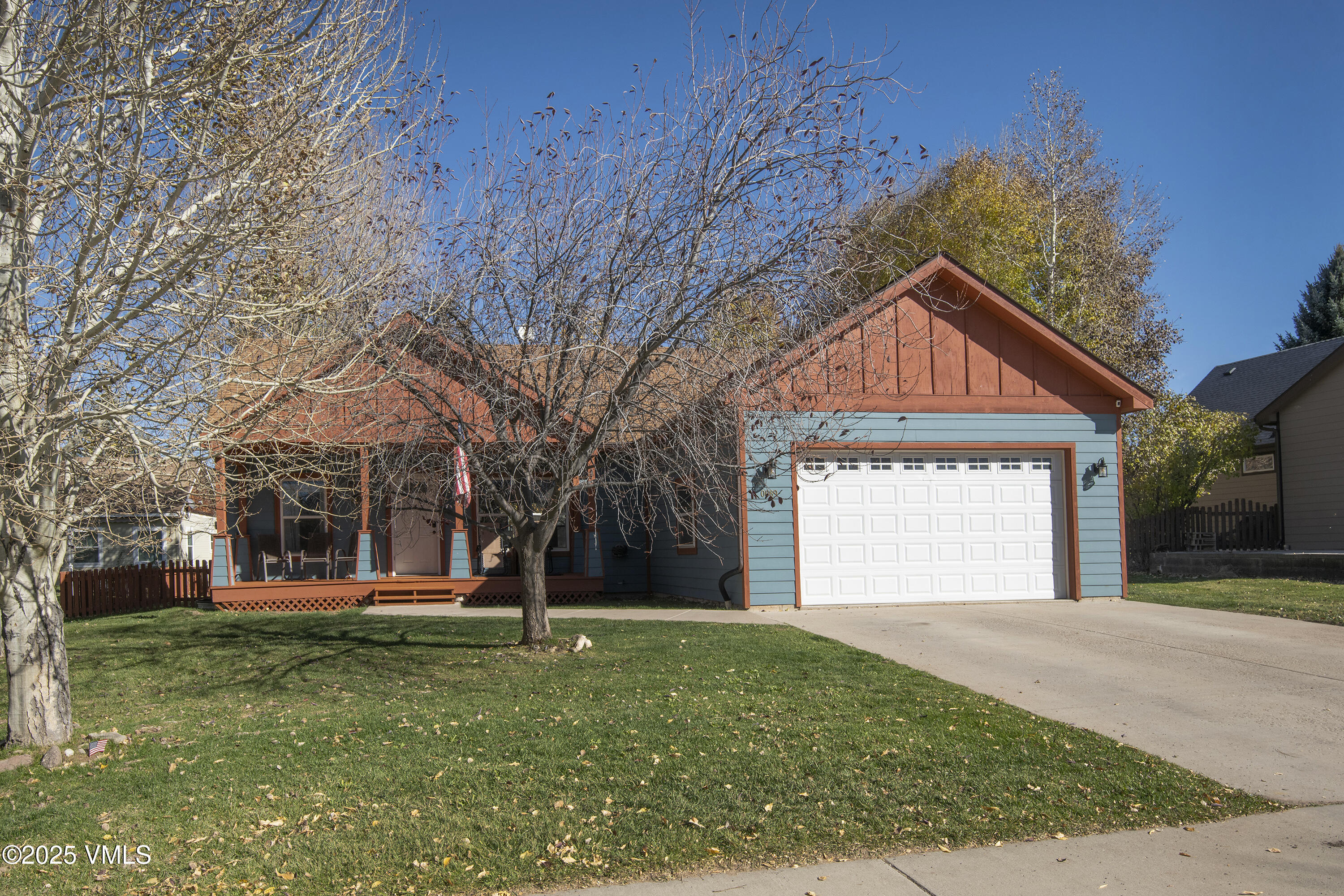 89 Blackhawk Road Property Photo 1