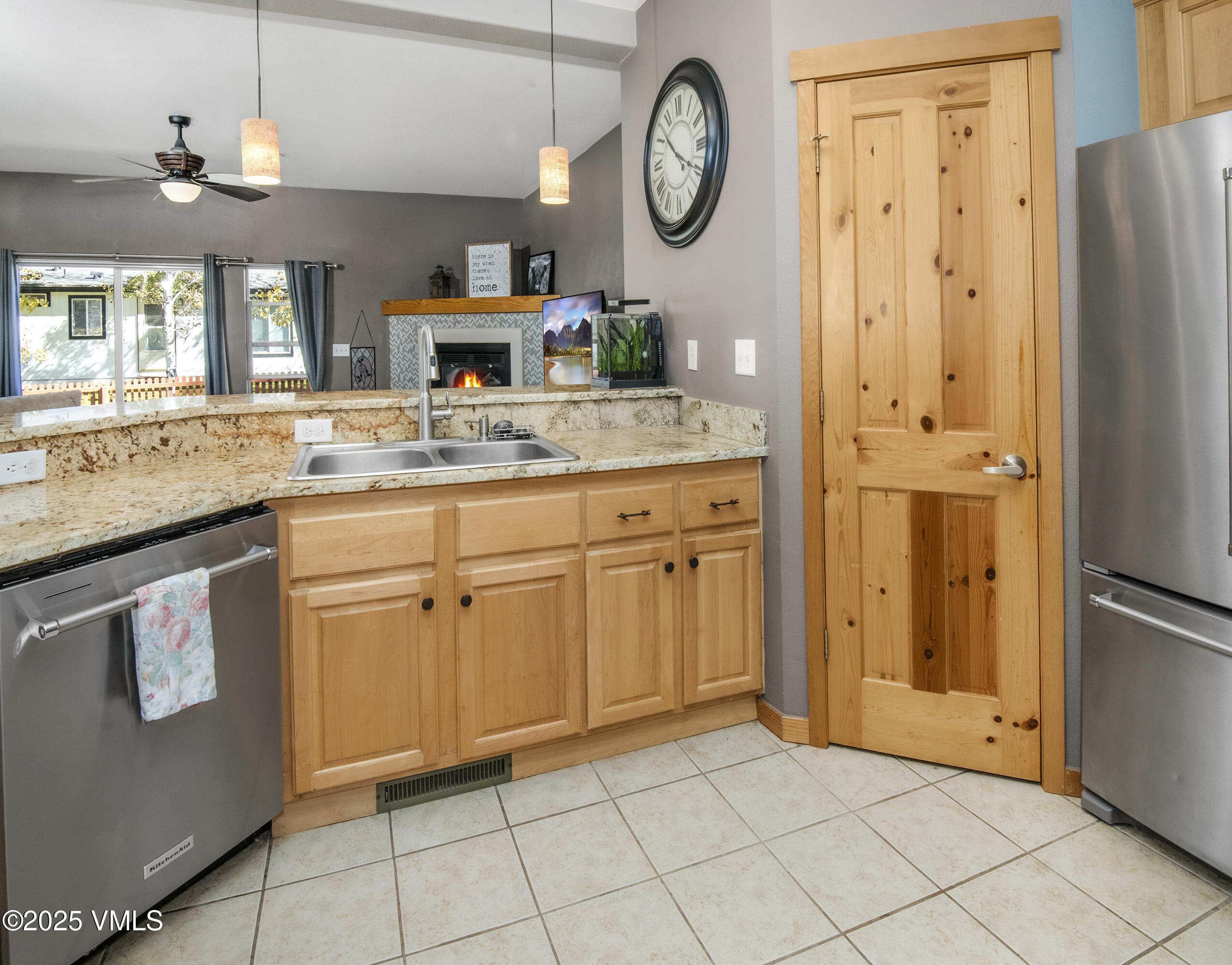 89 Blackhawk Road Property Photo 5