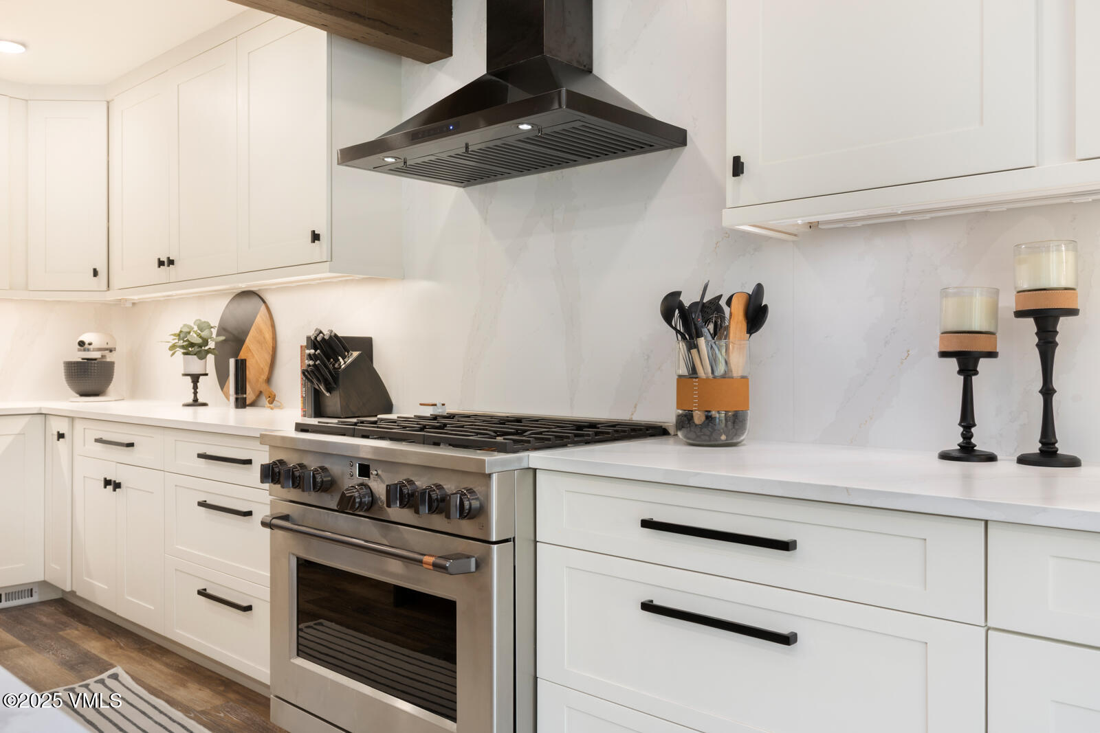 20 Millers Loop Property Photo 3