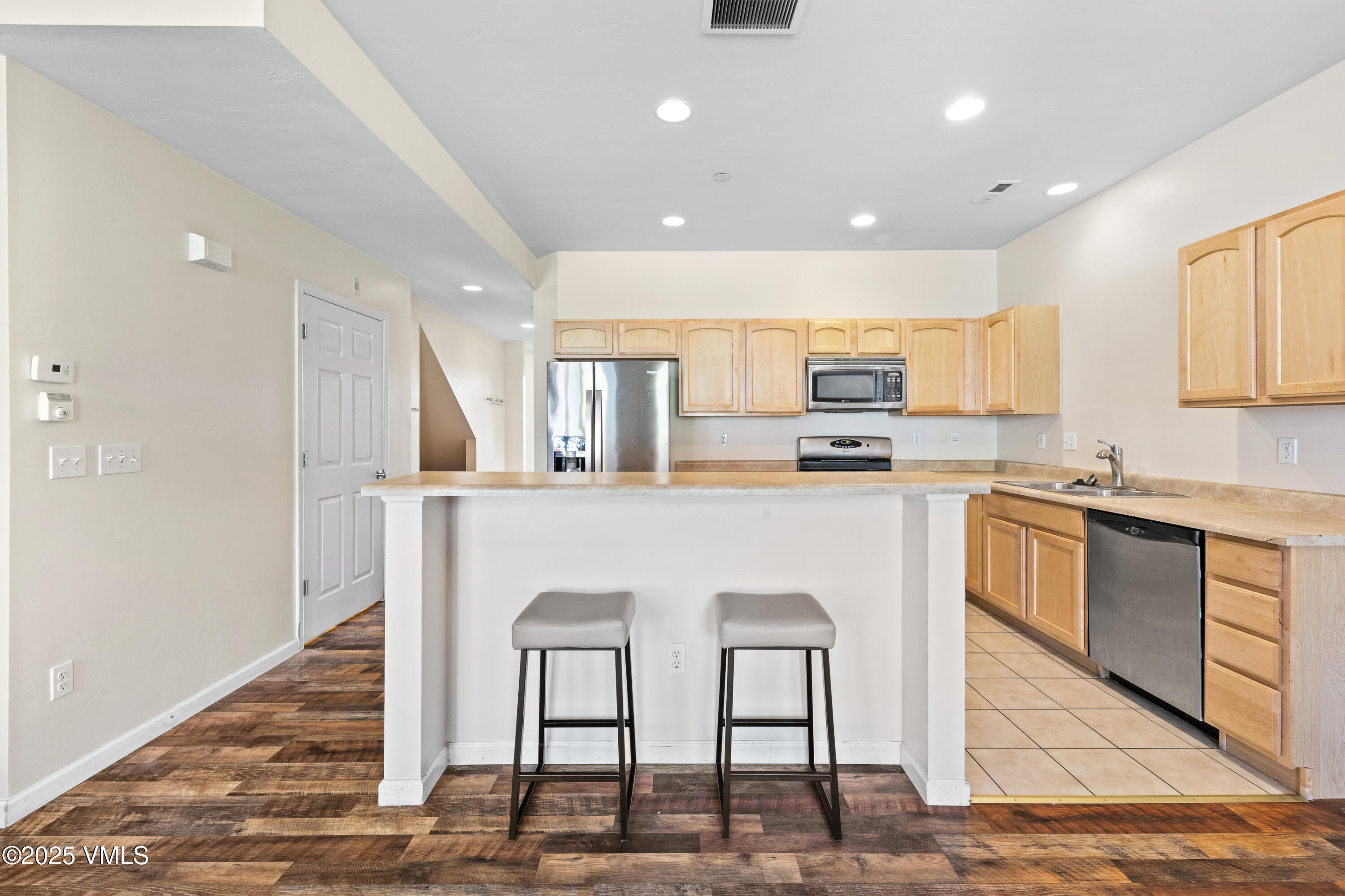 1563 Breen Alley Property Photo 11