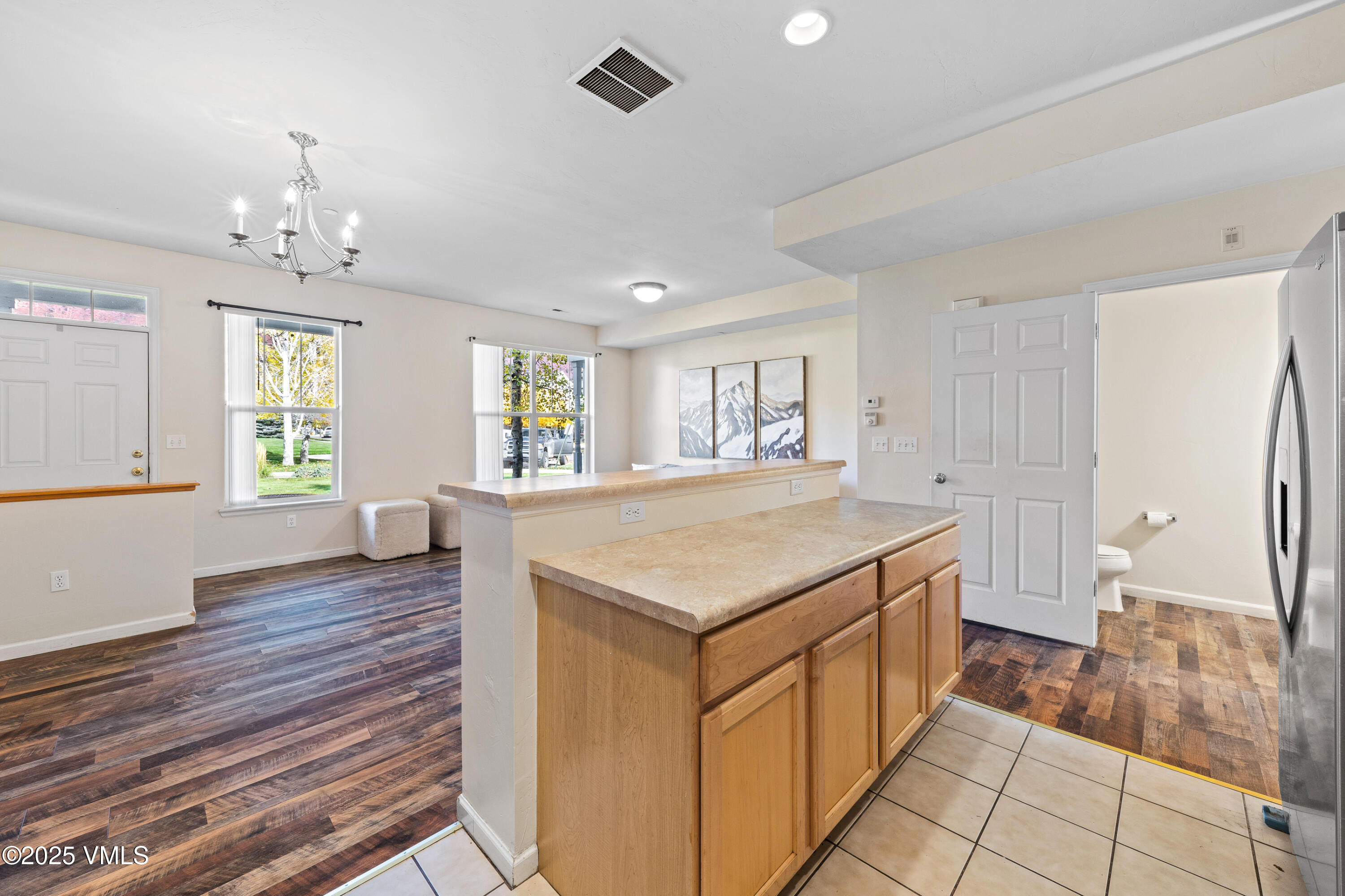 1563 Breen Alley Property Photo 17