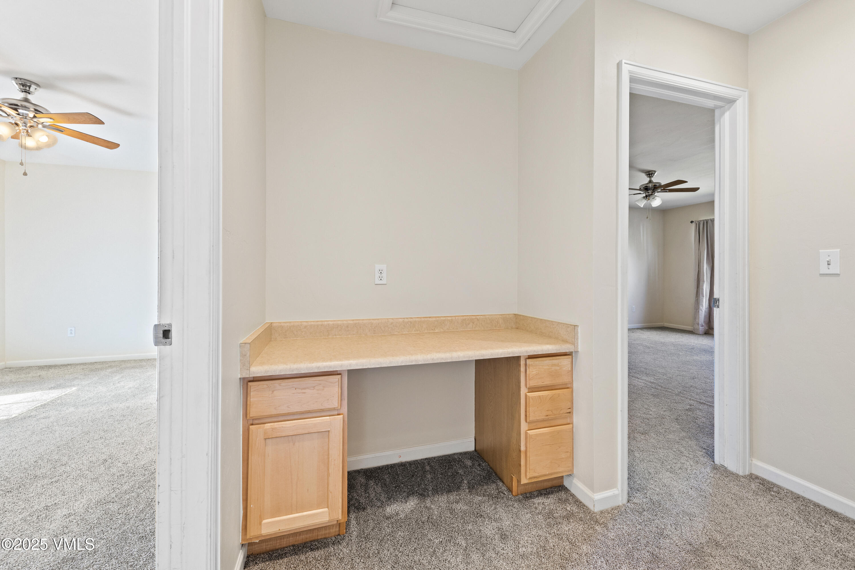 1563 Breen Alley Property Photo 28