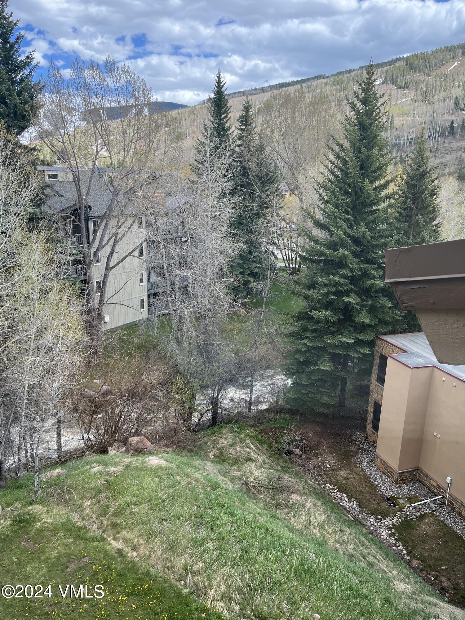 1020 Vail View Drive 2412-13 Property Photo 9