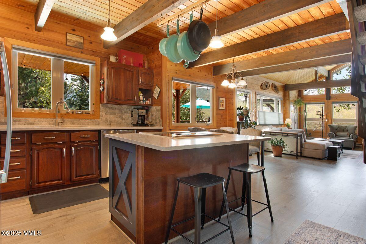 58 Allen Circle Property Photo 5